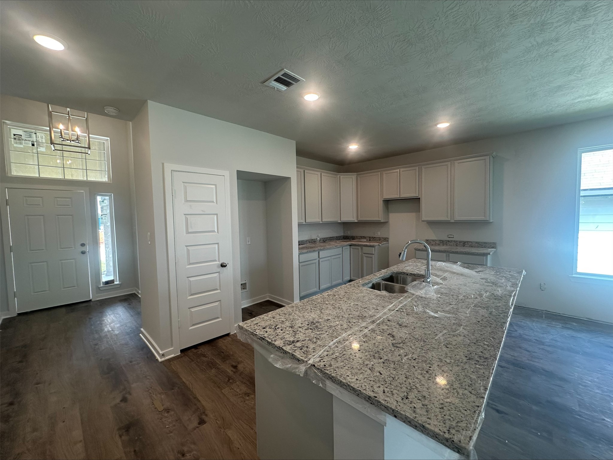 138 Lacebark Loop Property Photo 2