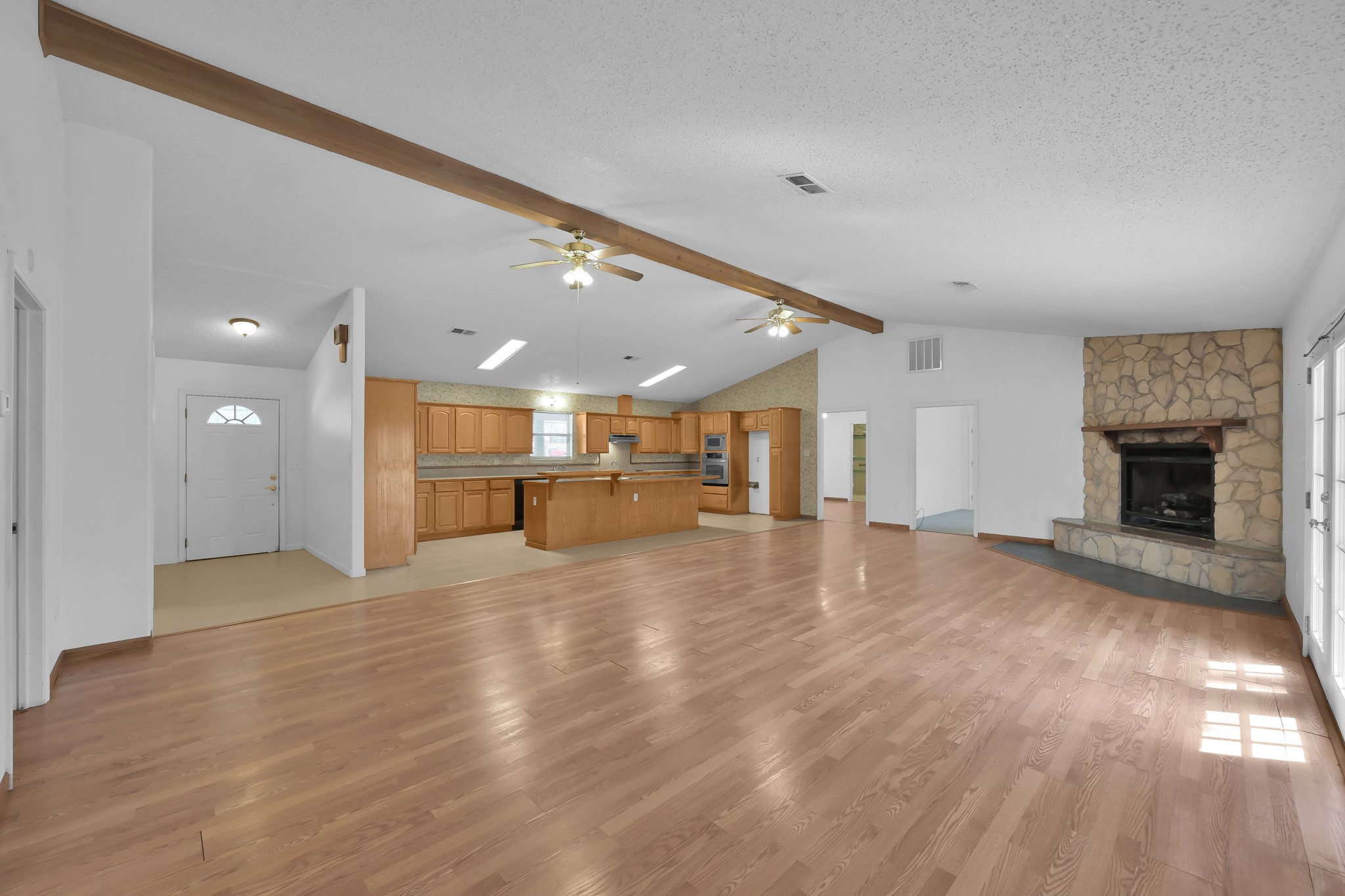 121 Magnolia Boulevard Property Photo 10