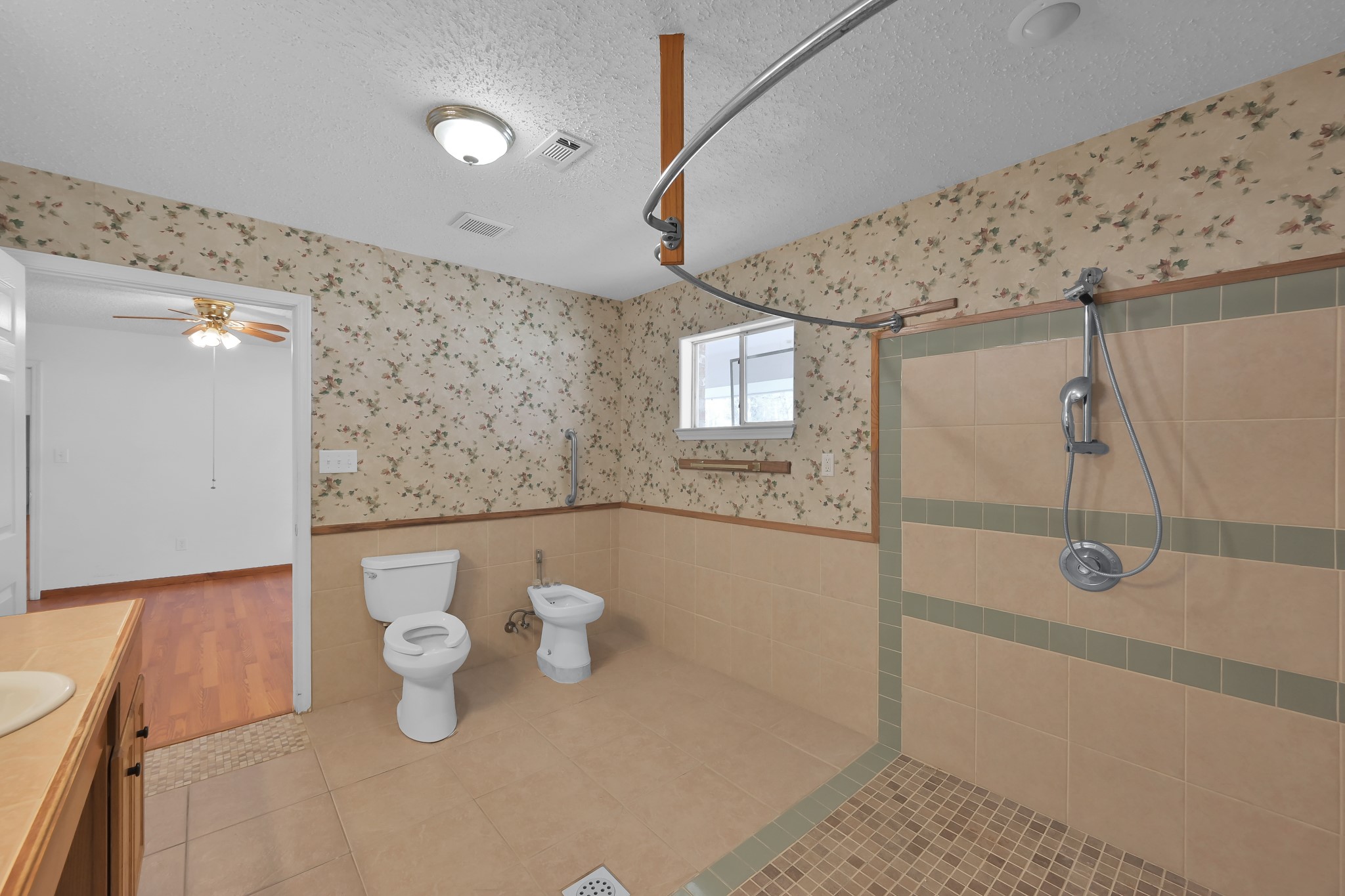 121 Magnolia Boulevard Property Photo 19