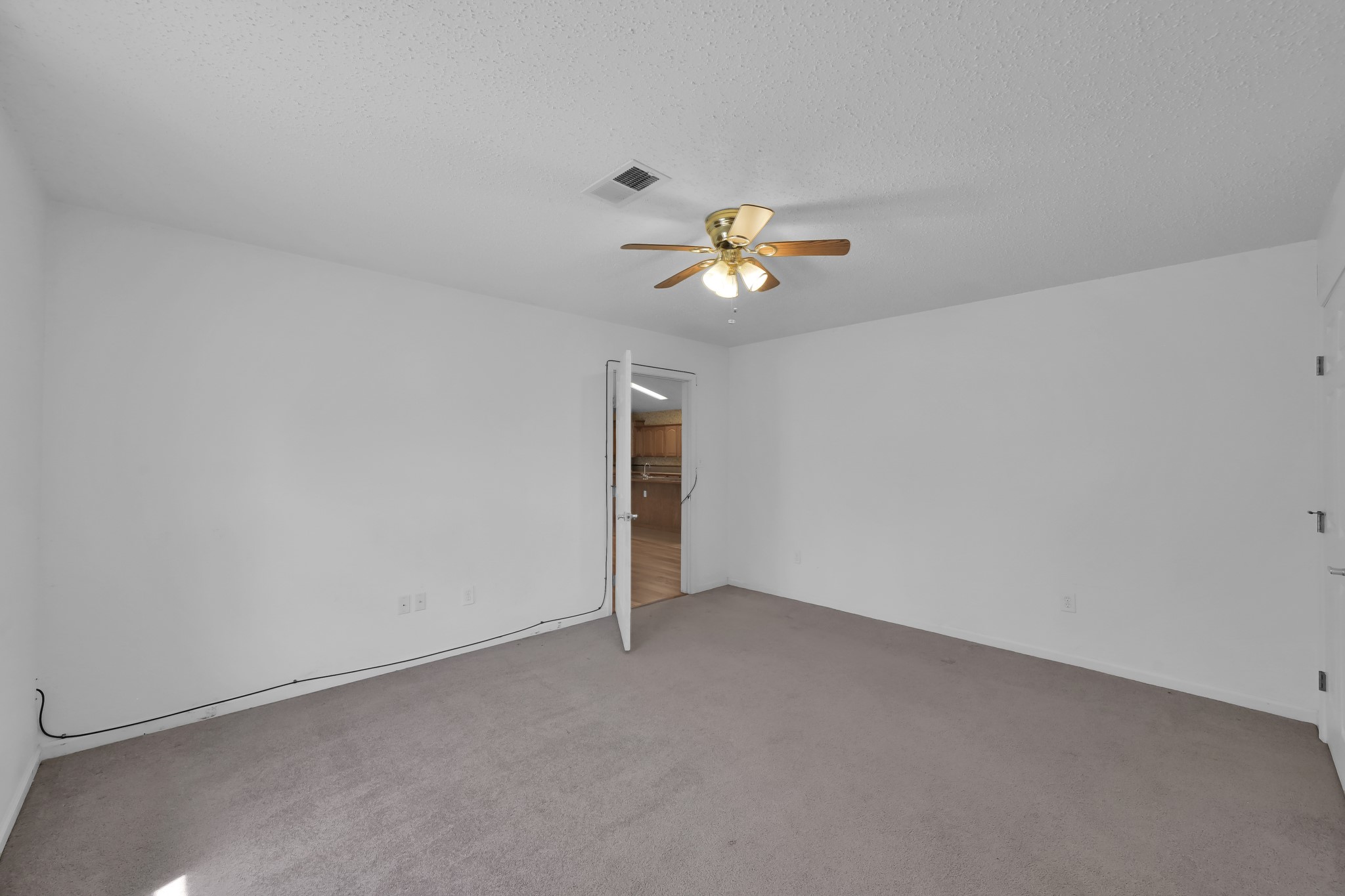 121 Magnolia Boulevard Property Photo 23