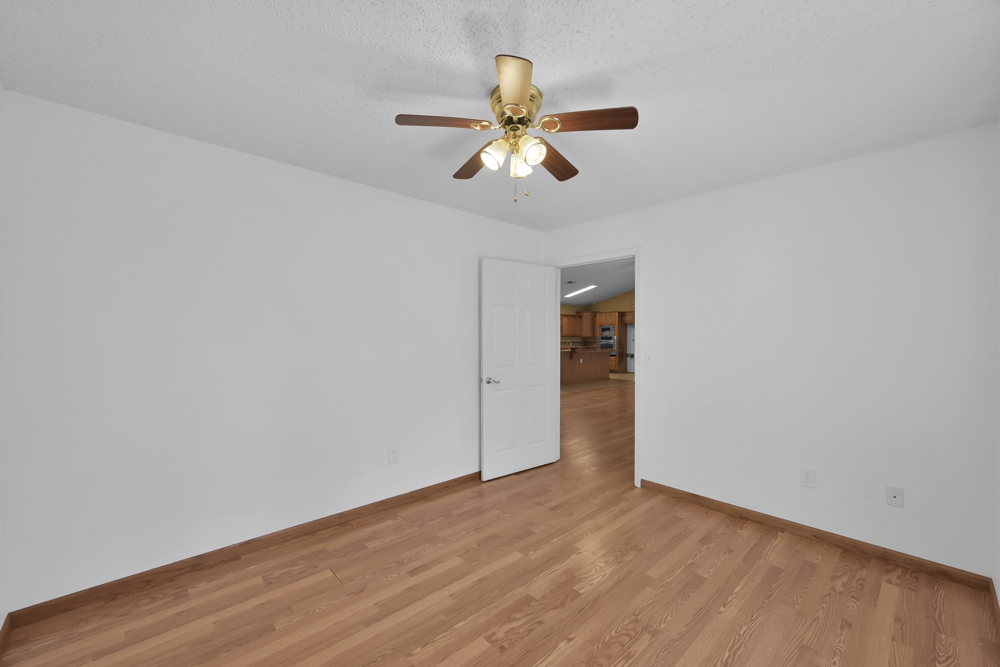 121 Magnolia Boulevard Property Photo 31
