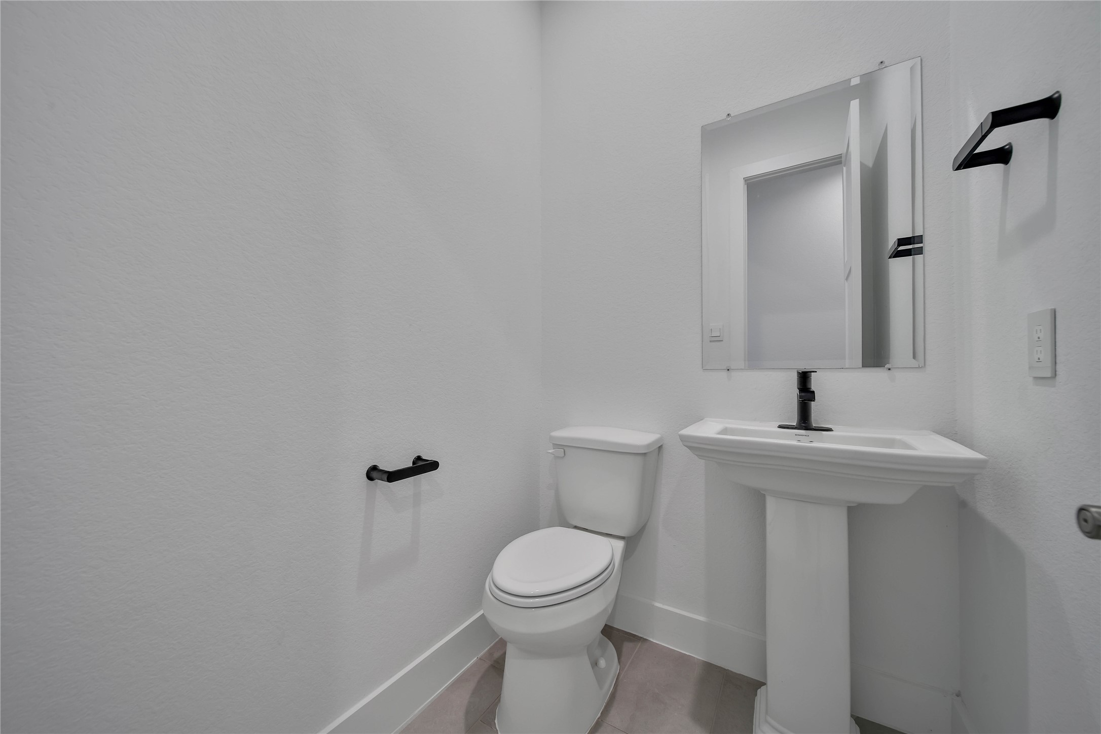 115 Oak Estates Drive Property Photo 27