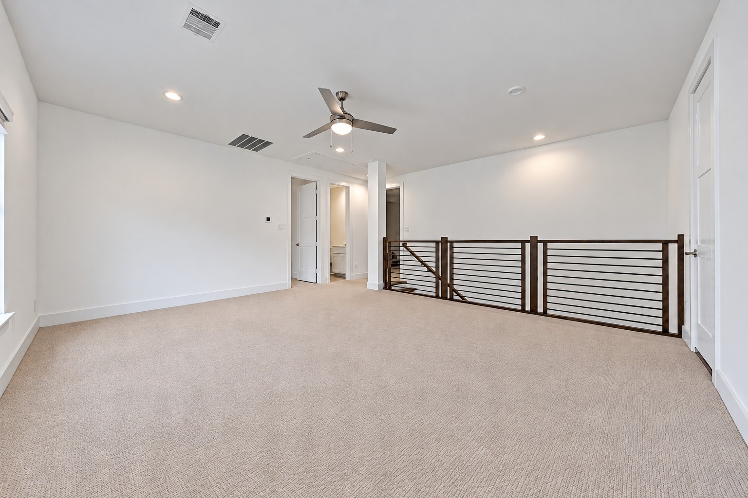 115 Oak Estates Drive Property Photo 28