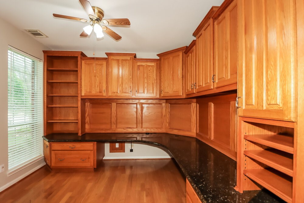 2534 Bridge Hampton Way Property Photo 10