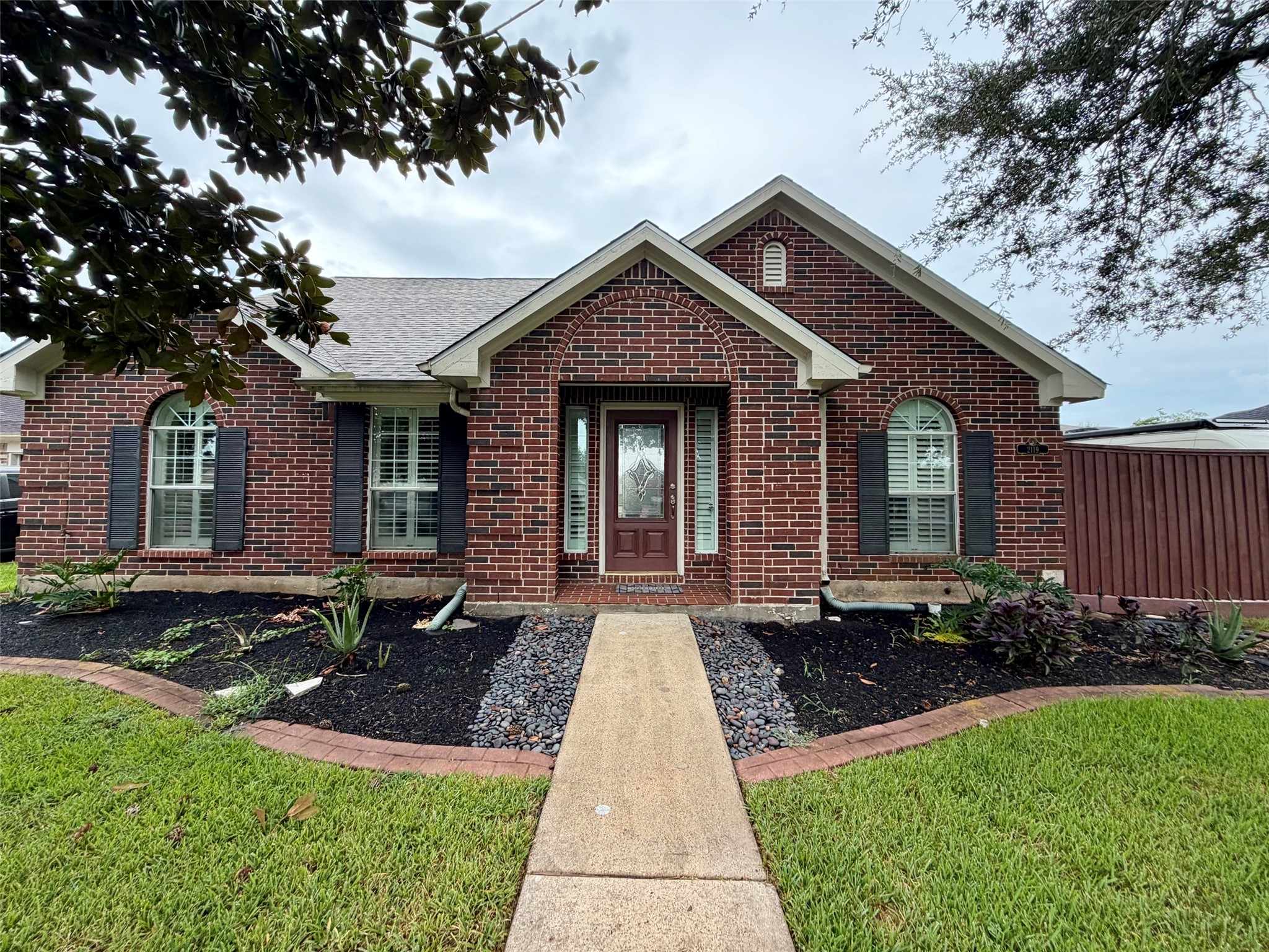 2119 Meadows Boulevard Property Photo 2