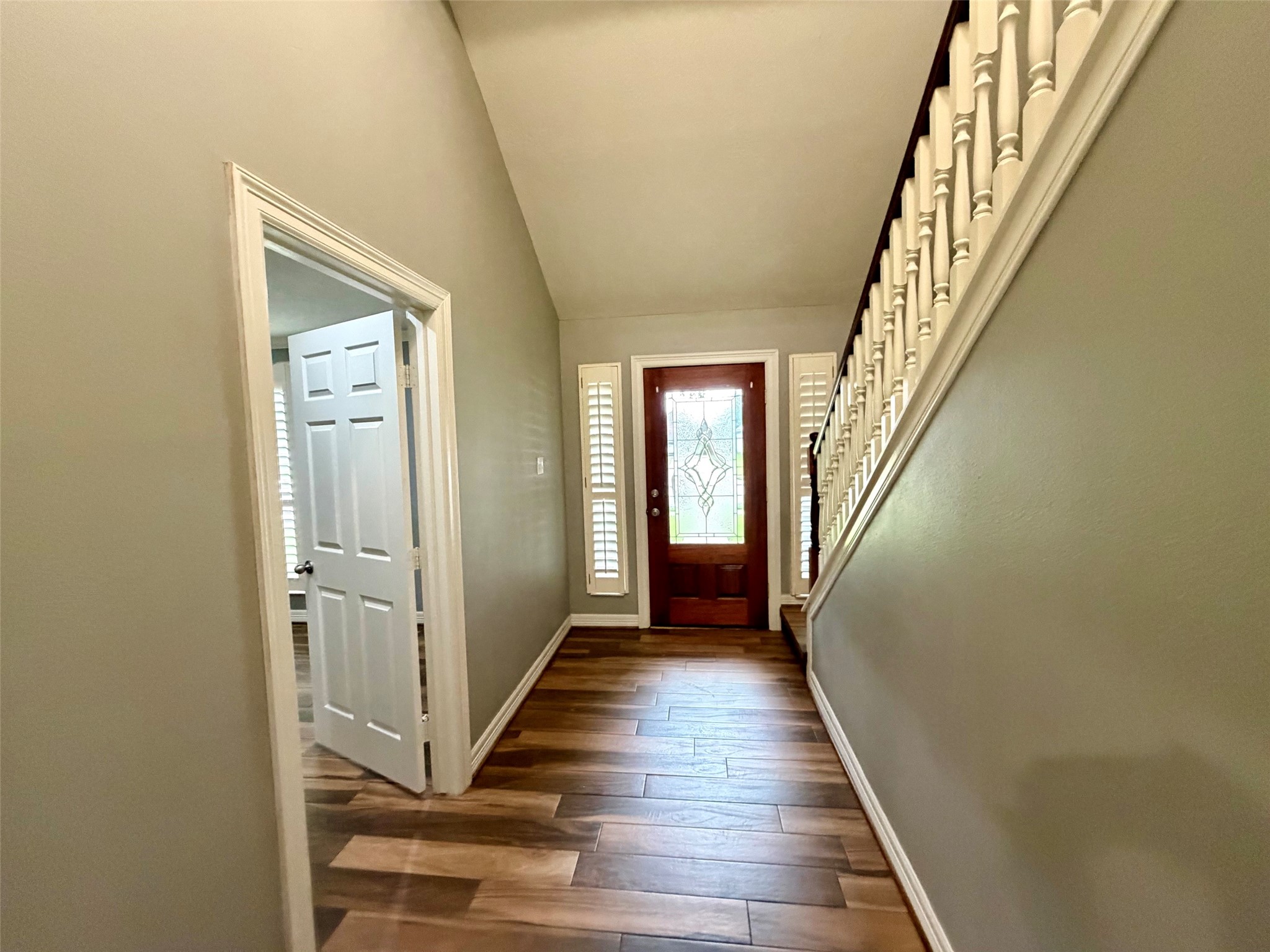 2119 Meadows Boulevard Property Photo 7