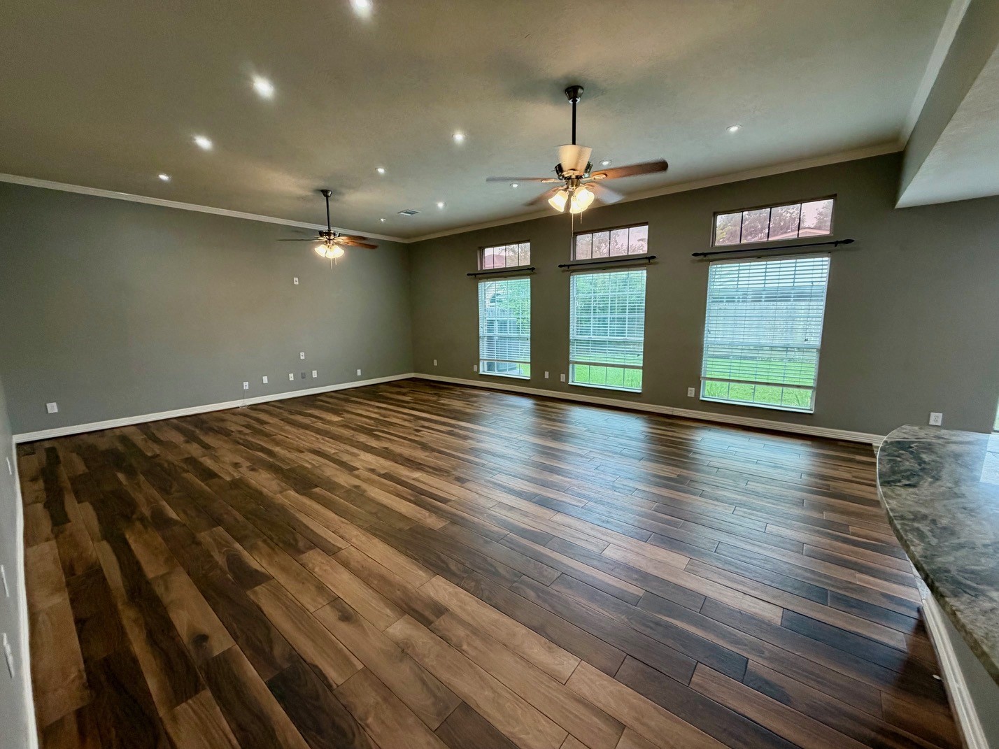 2119 Meadows Boulevard Property Photo 8