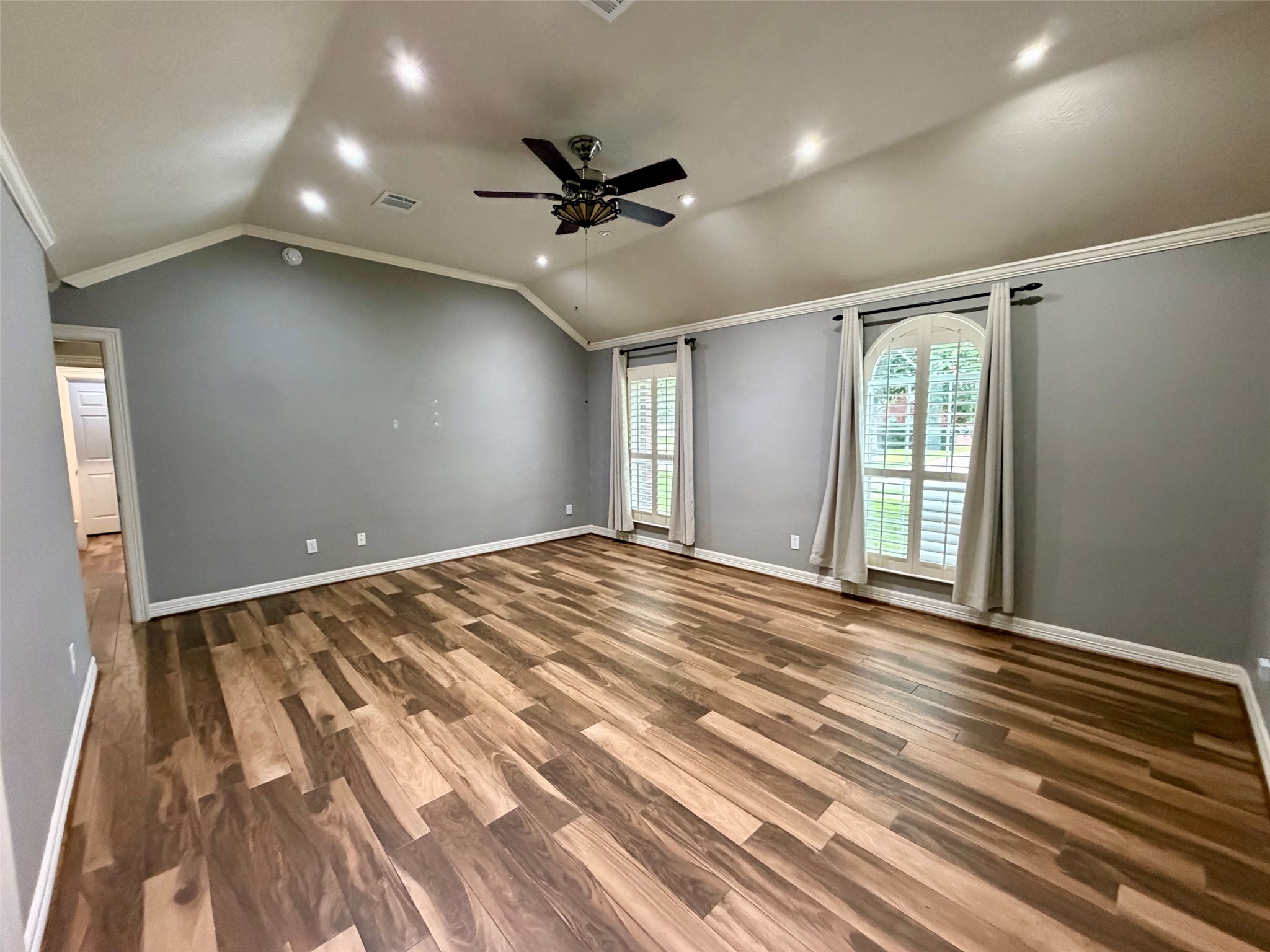 2119 Meadows Boulevard Property Photo 11