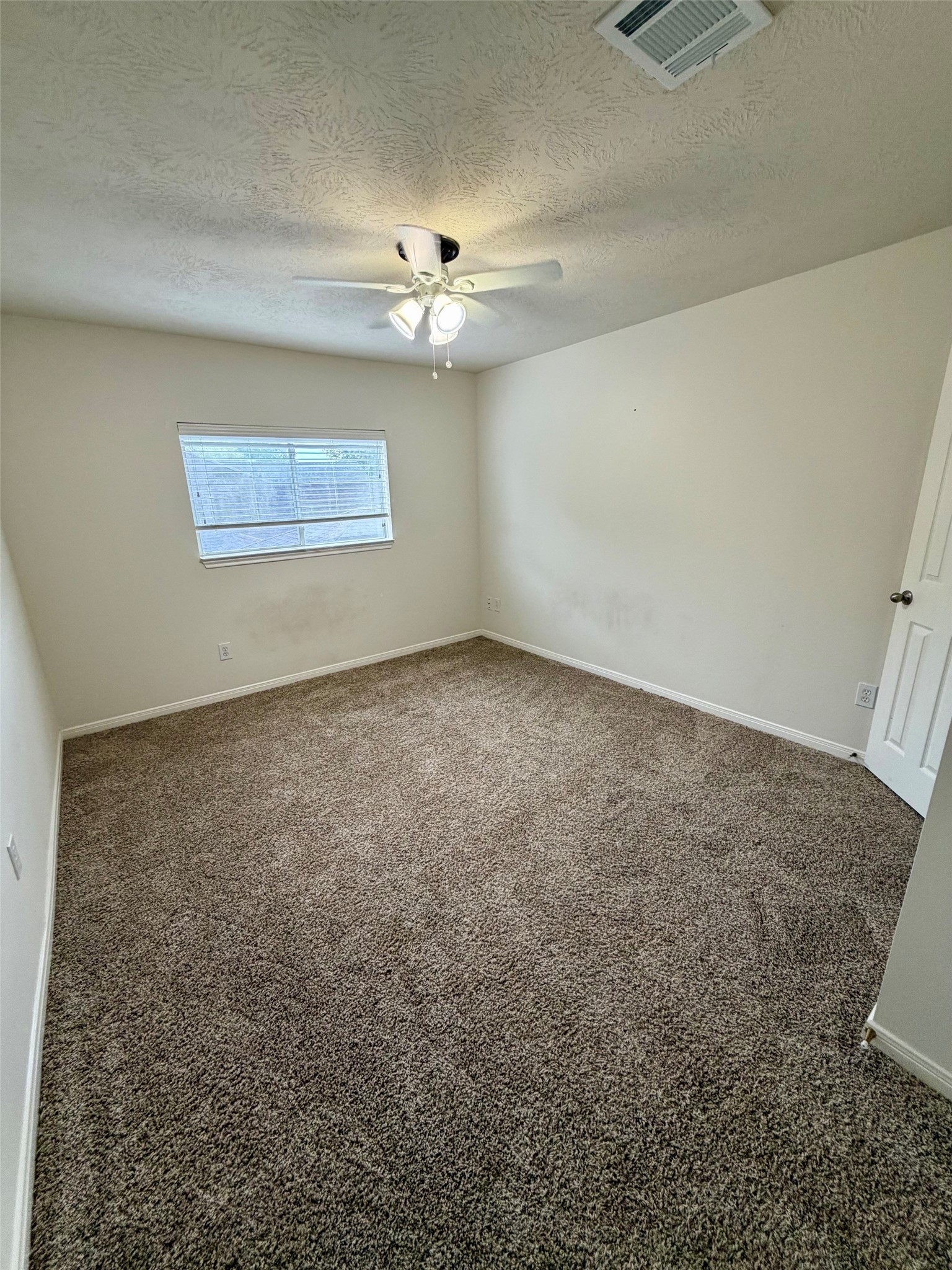 2119 Meadows Boulevard Property Photo 23