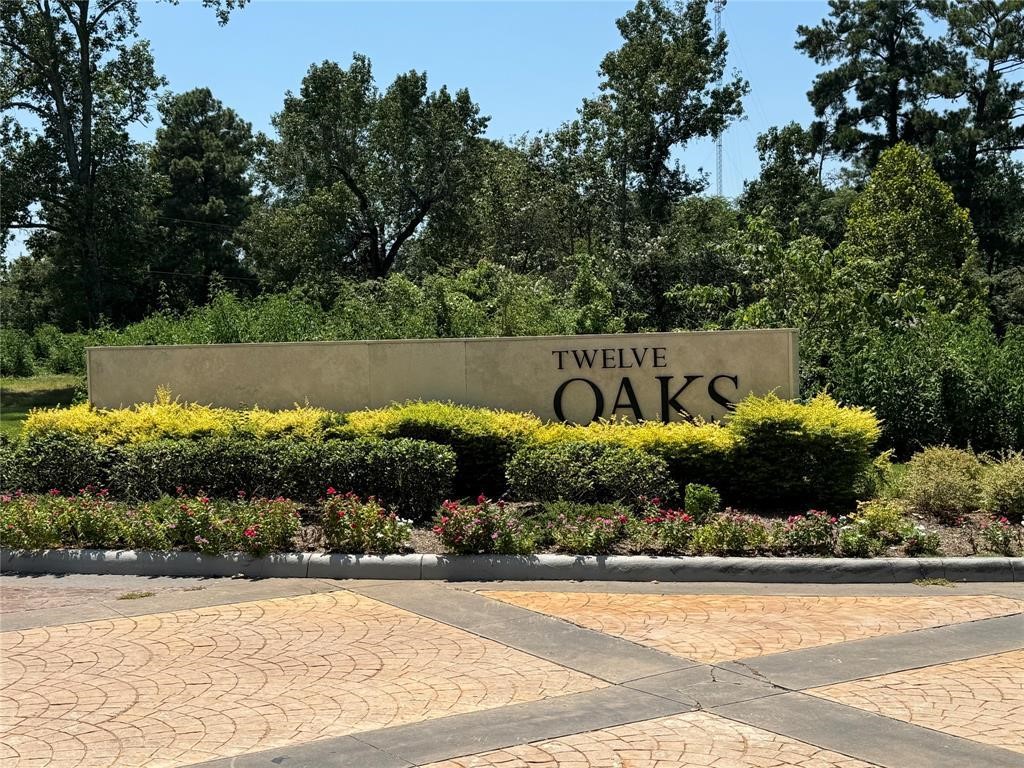 11827 Tara Plantation Drive Property Photo 1