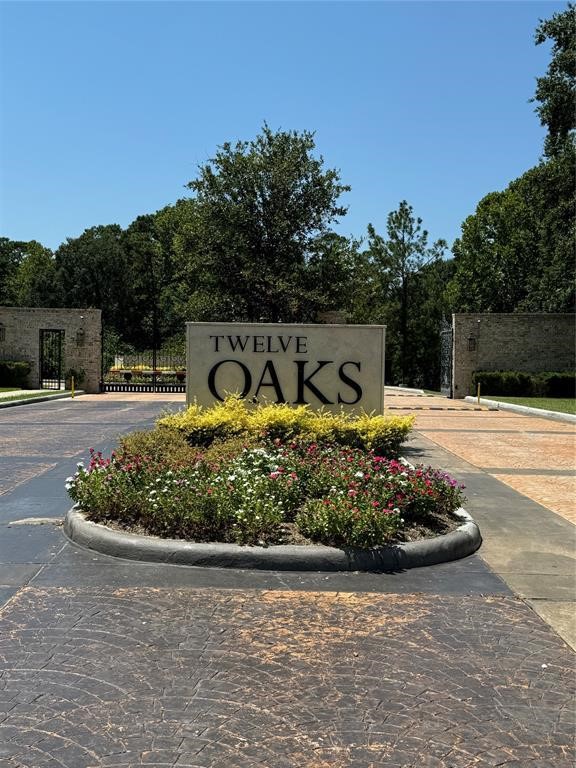 11827 Tara Plantation Drive Property Photo 7