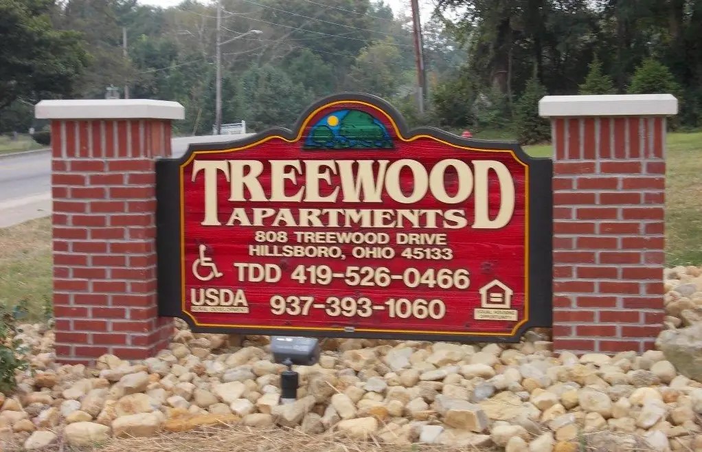 808 Treewood Dr Property Photo 8