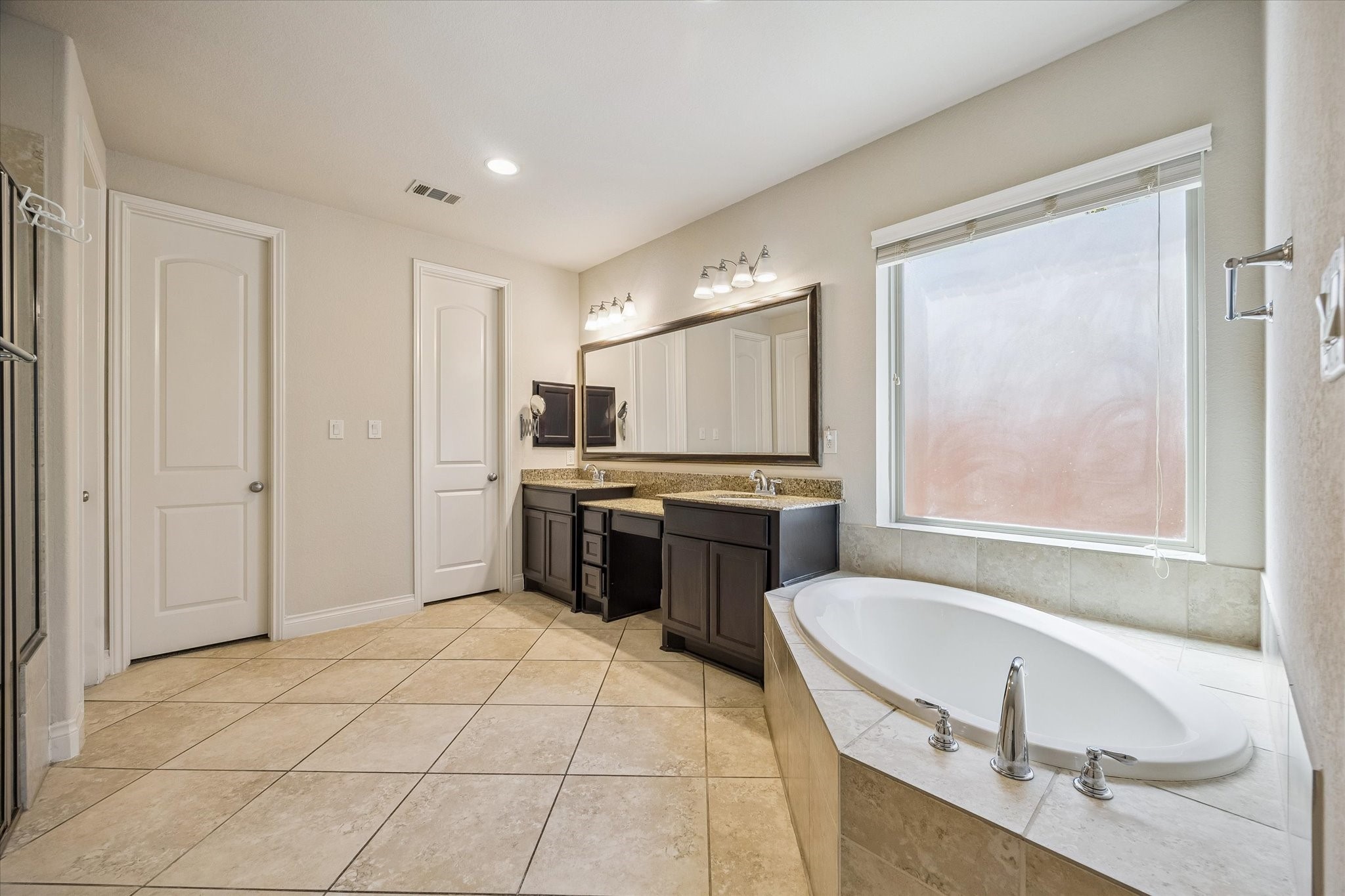 27726 Fleetwood Bend Lane Property Photo 11