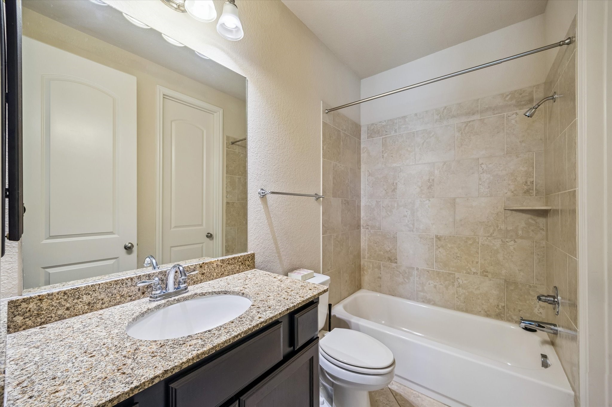 27726 Fleetwood Bend Lane Property Photo 14