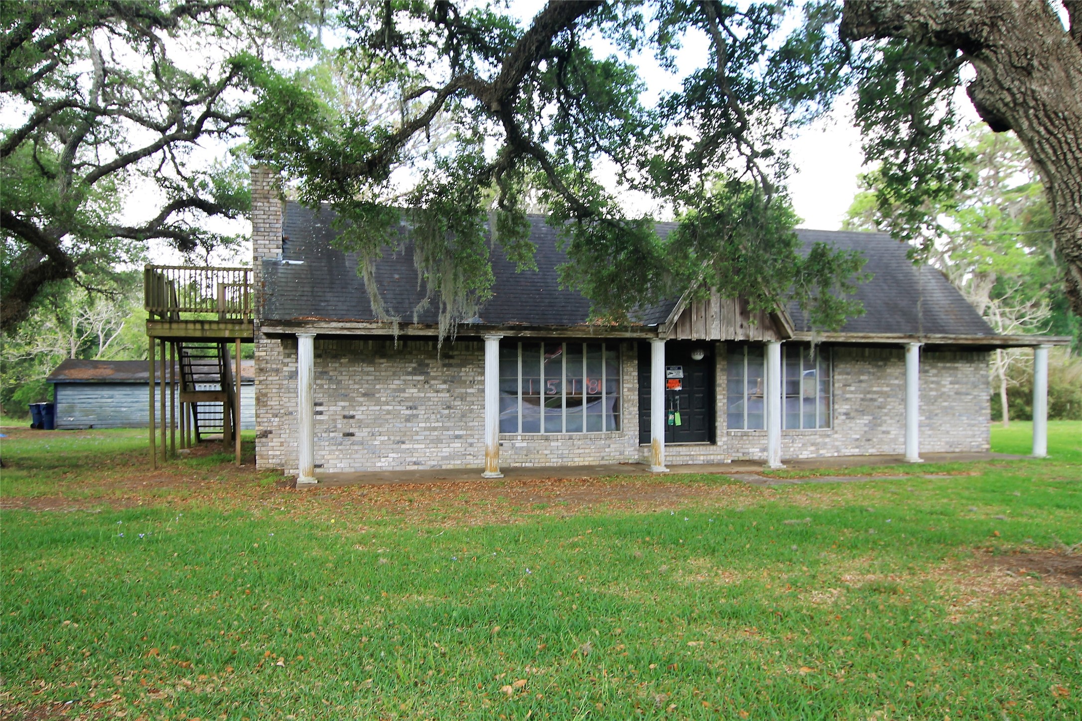 1518 S Columbia Drive Property Photo 1