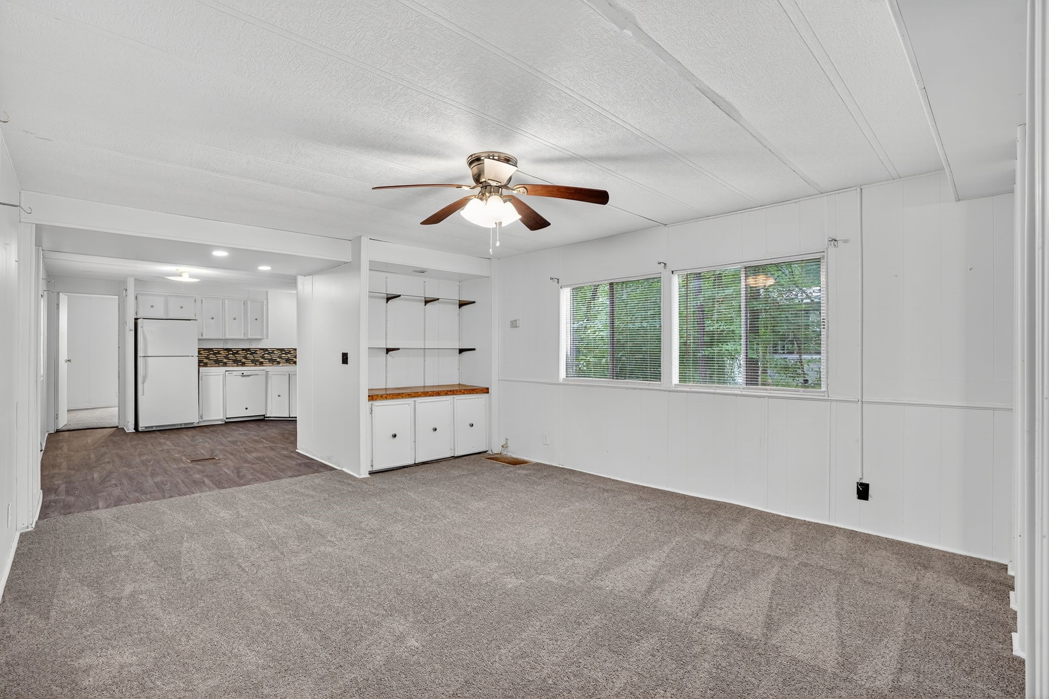 3 Meadowlark Property Photo 2