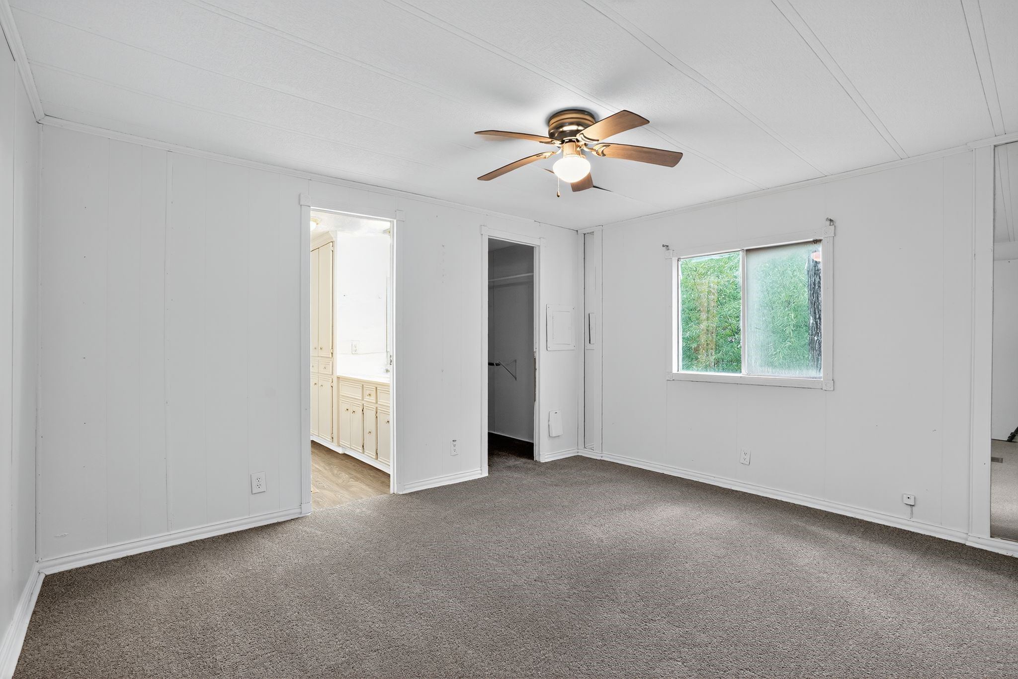 3 Meadowlark Property Photo 8