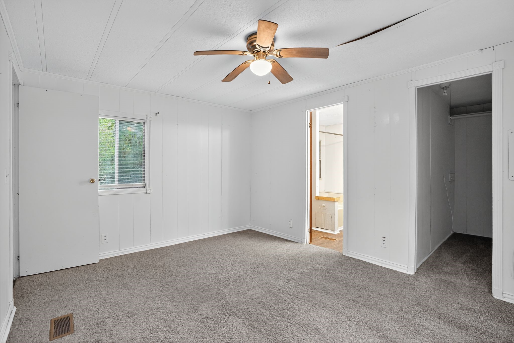 3 Meadowlark Property Photo 9