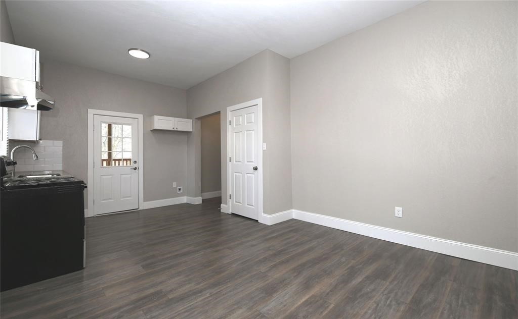 4445 Rusk 1 Property Photo 12