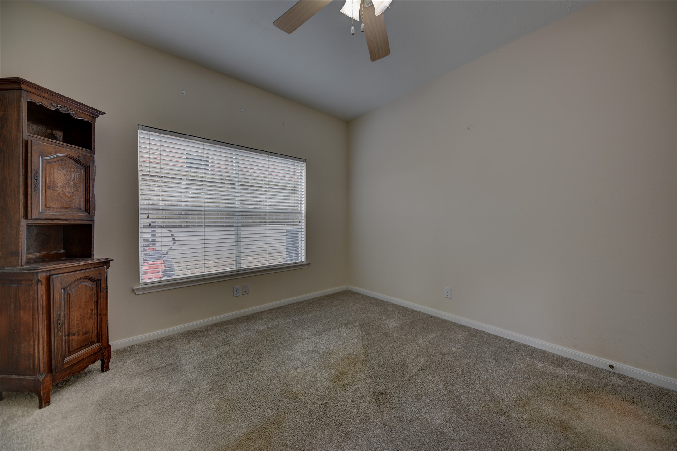 2702 Victory Lane Property Photo 13