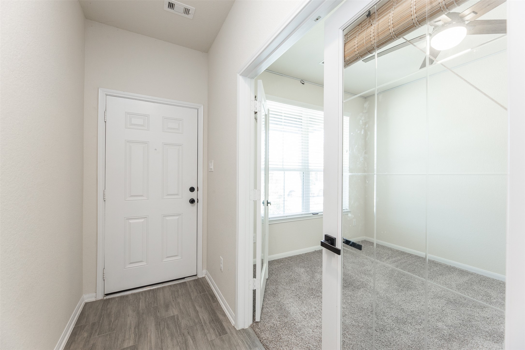 2293 Garden Square Path Property Photo 4