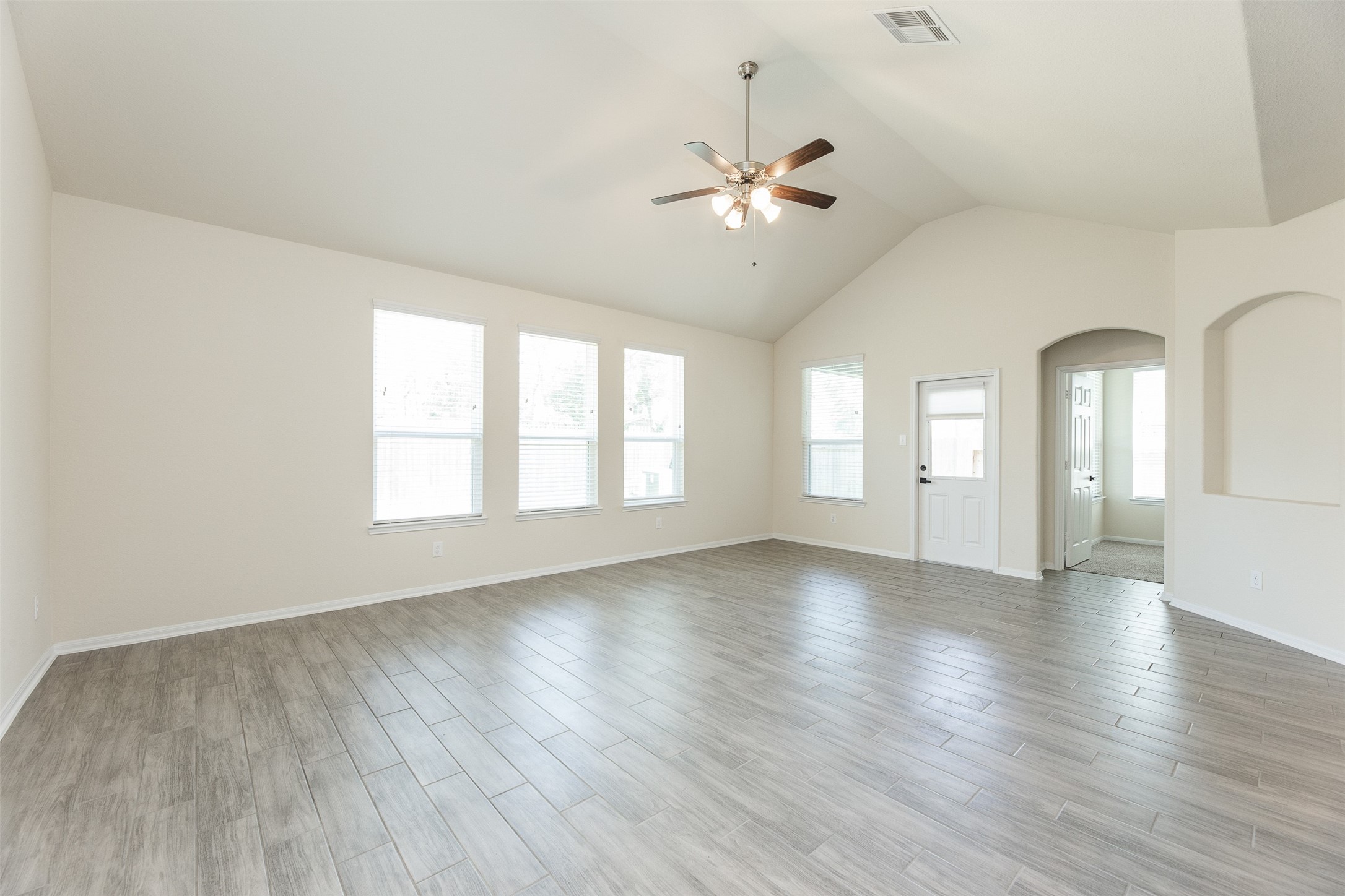2293 Garden Square Path Property Photo 9
