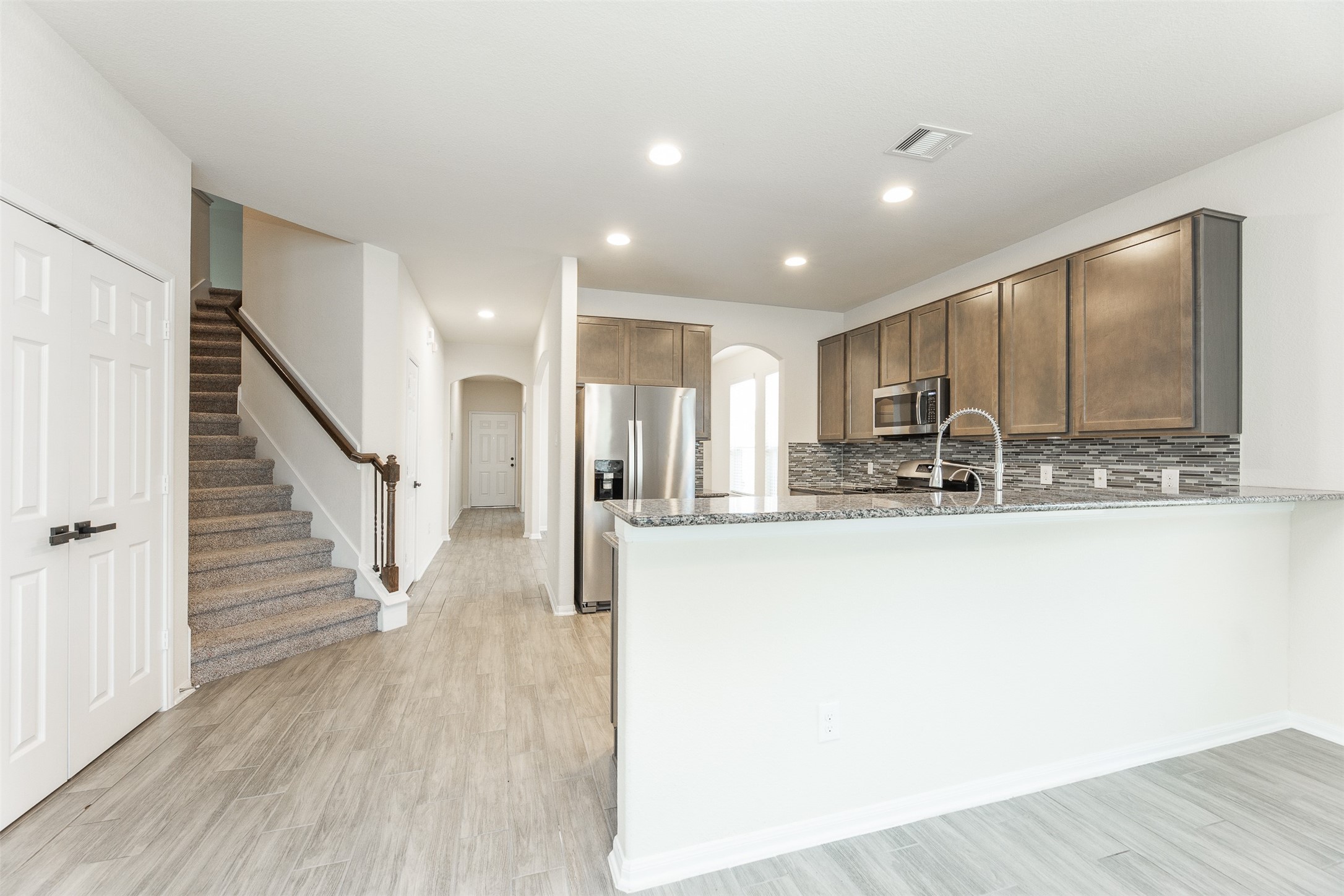 2293 Garden Square Path Property Photo 11