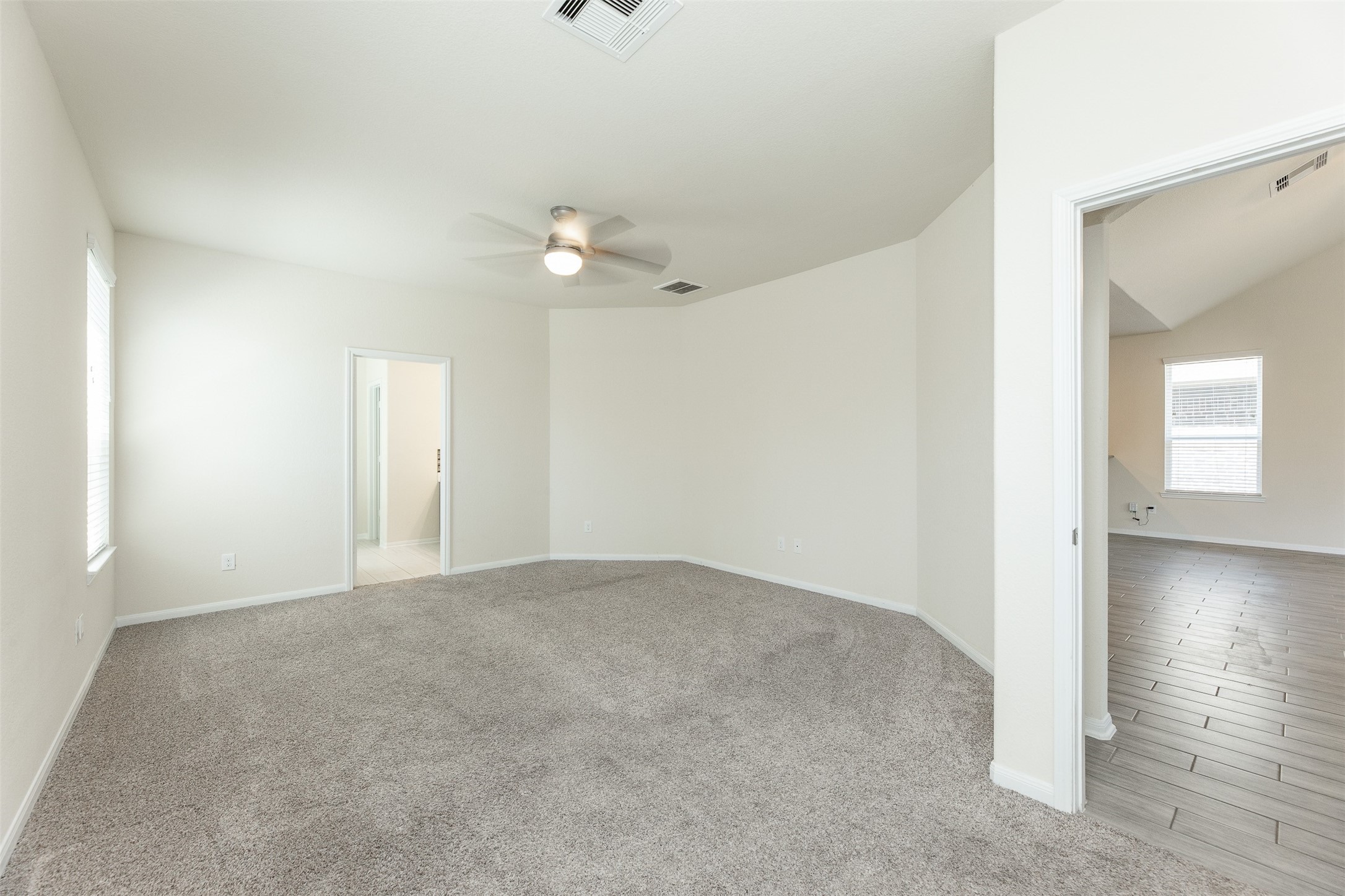 2293 Garden Square Path Property Photo 13