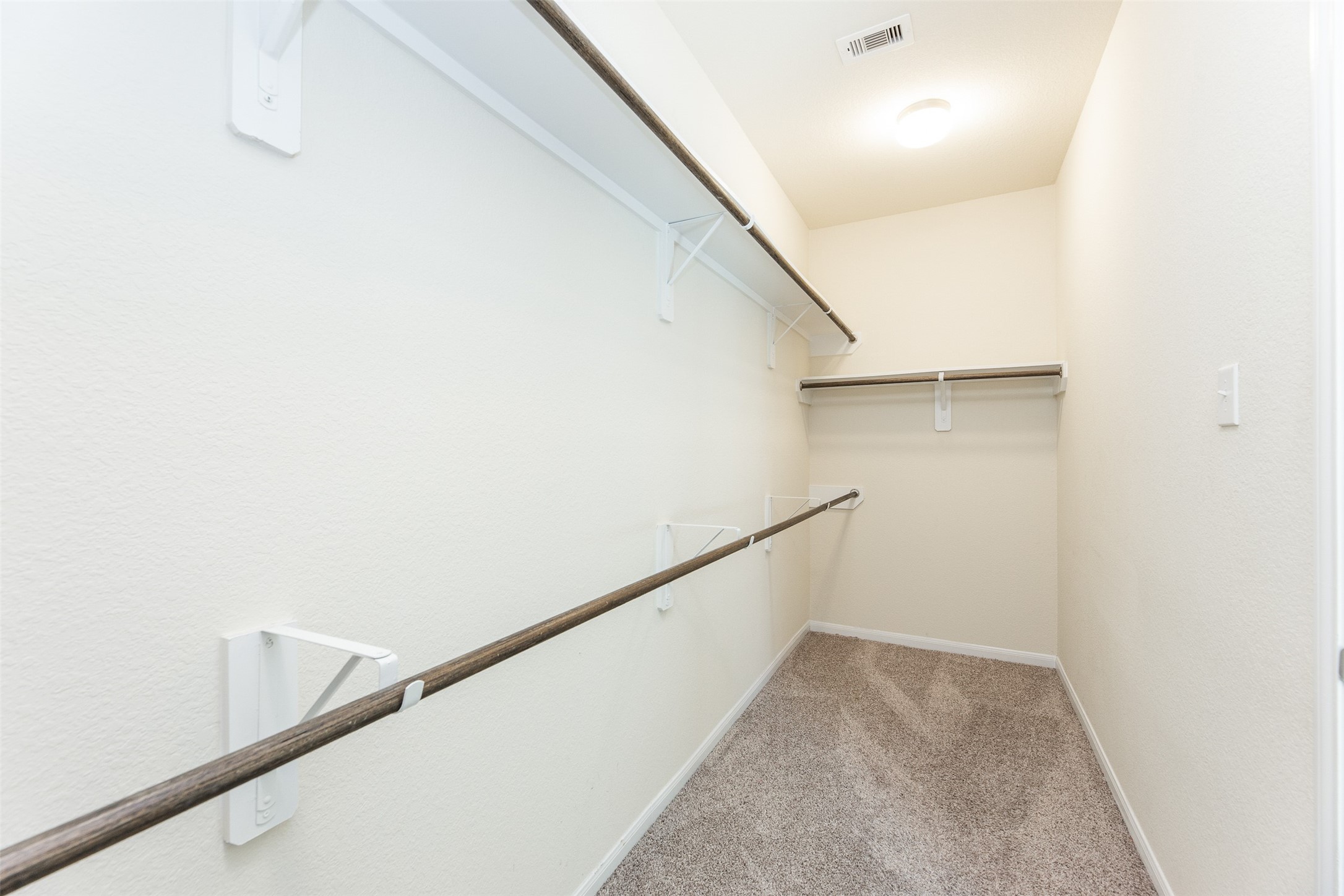 2293 Garden Square Path Property Photo 17