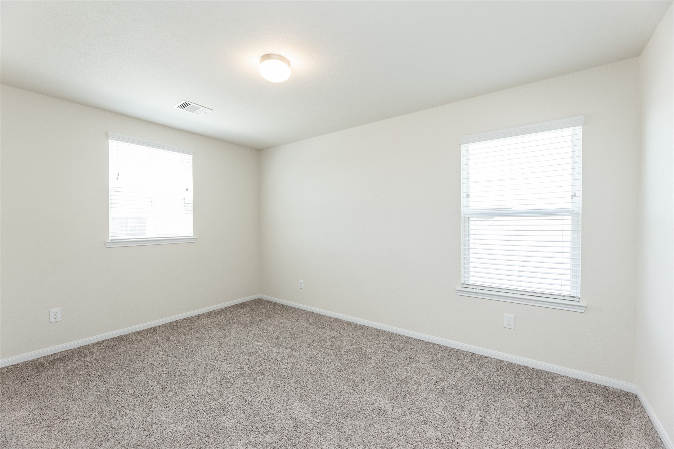 2293 Garden Square Path Property Photo 21