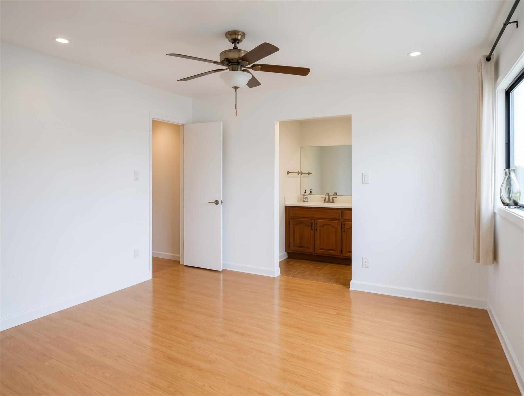 907 Redway Lane Property Photo 12