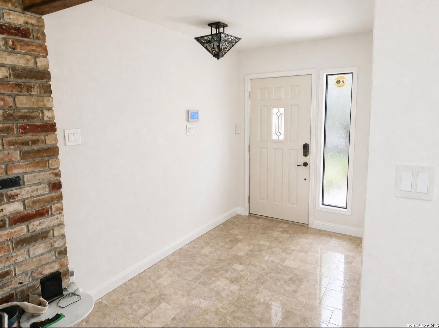 907 Redway Lane Property Photo 15