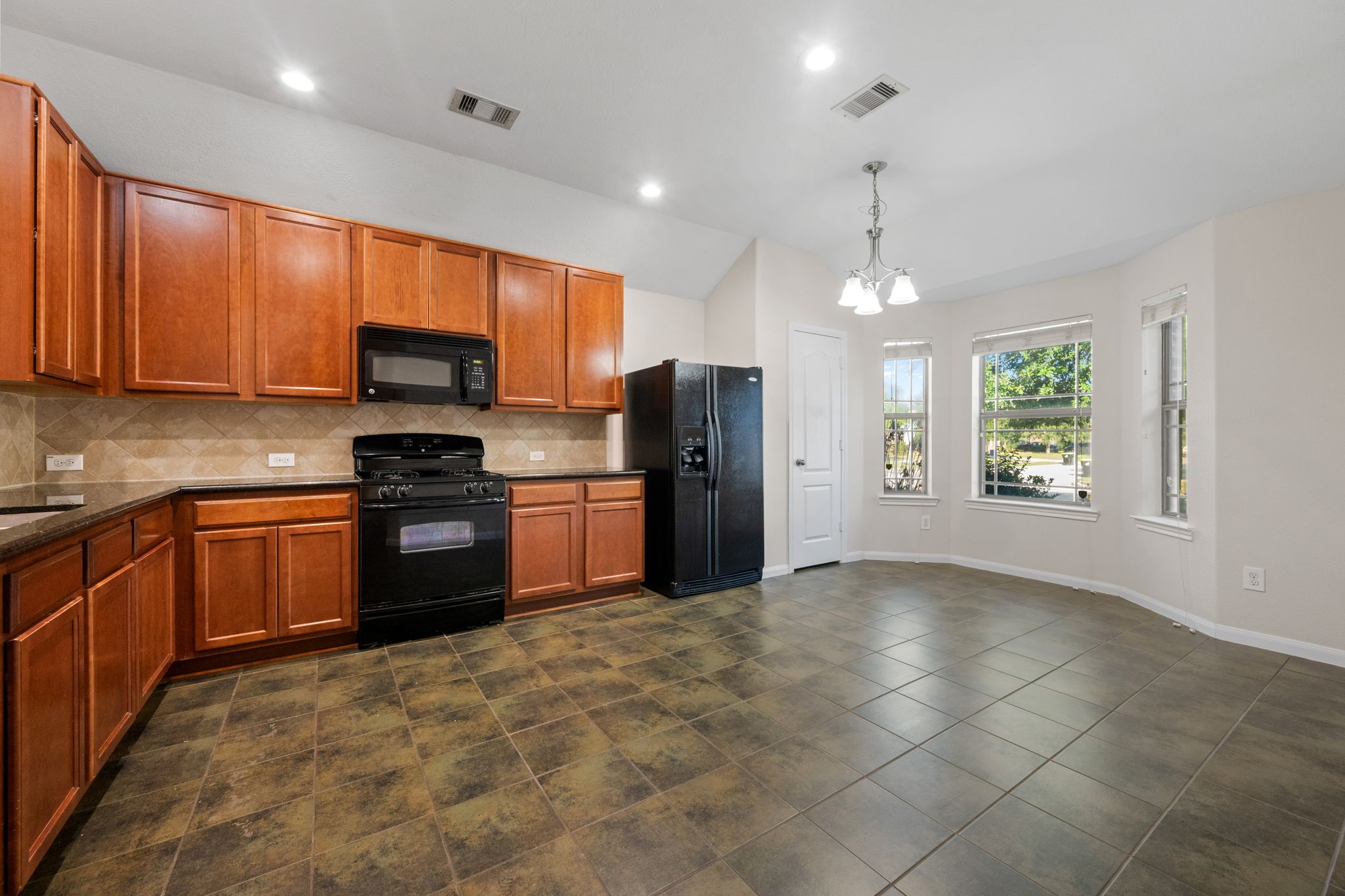 3031 E Lockeridge Village Drive Property Photo 4