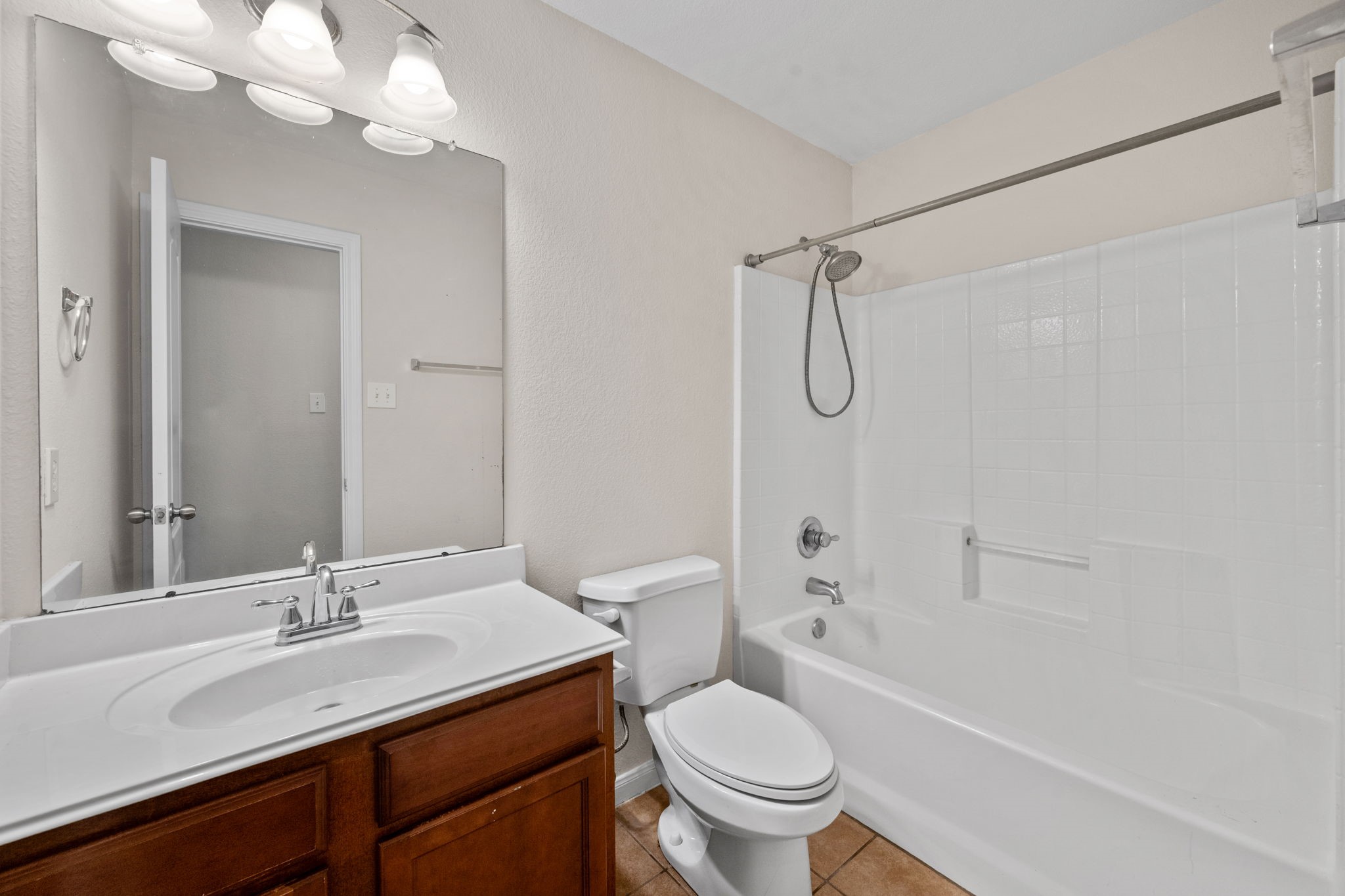 3031 E Lockeridge Village Drive Property Photo 13