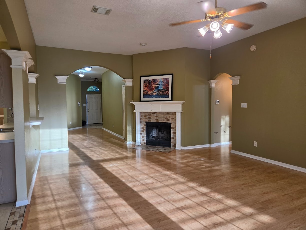 19315 Cloud Peak Drive Property Photo 8