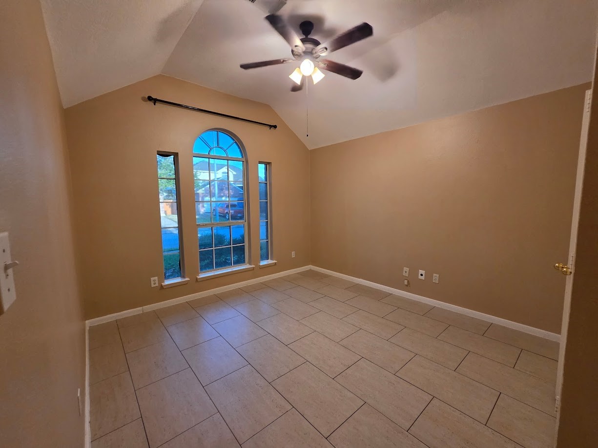 19315 Cloud Peak Drive Property Photo 21