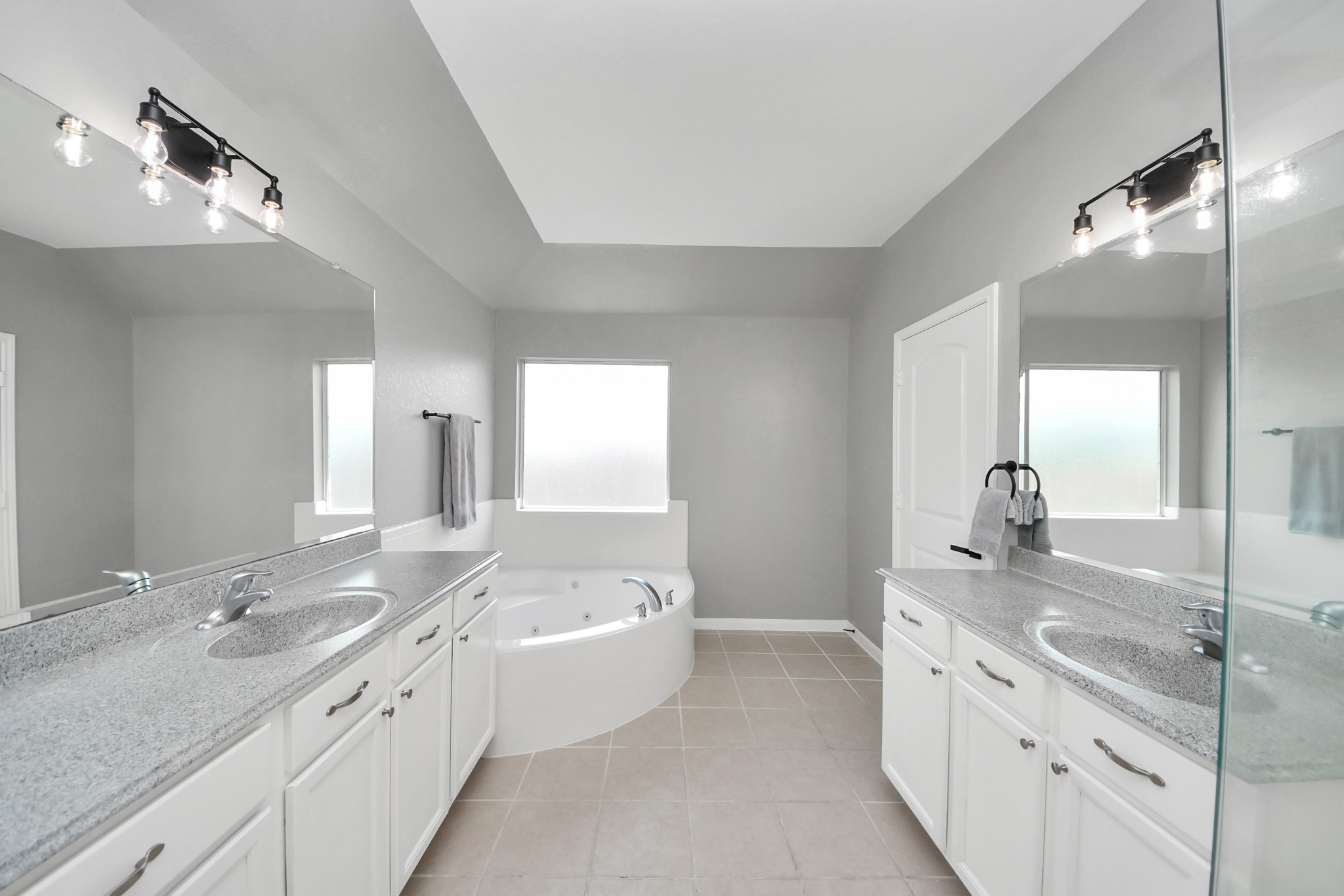 2014 Orchard Spring Drive Property Photo 22