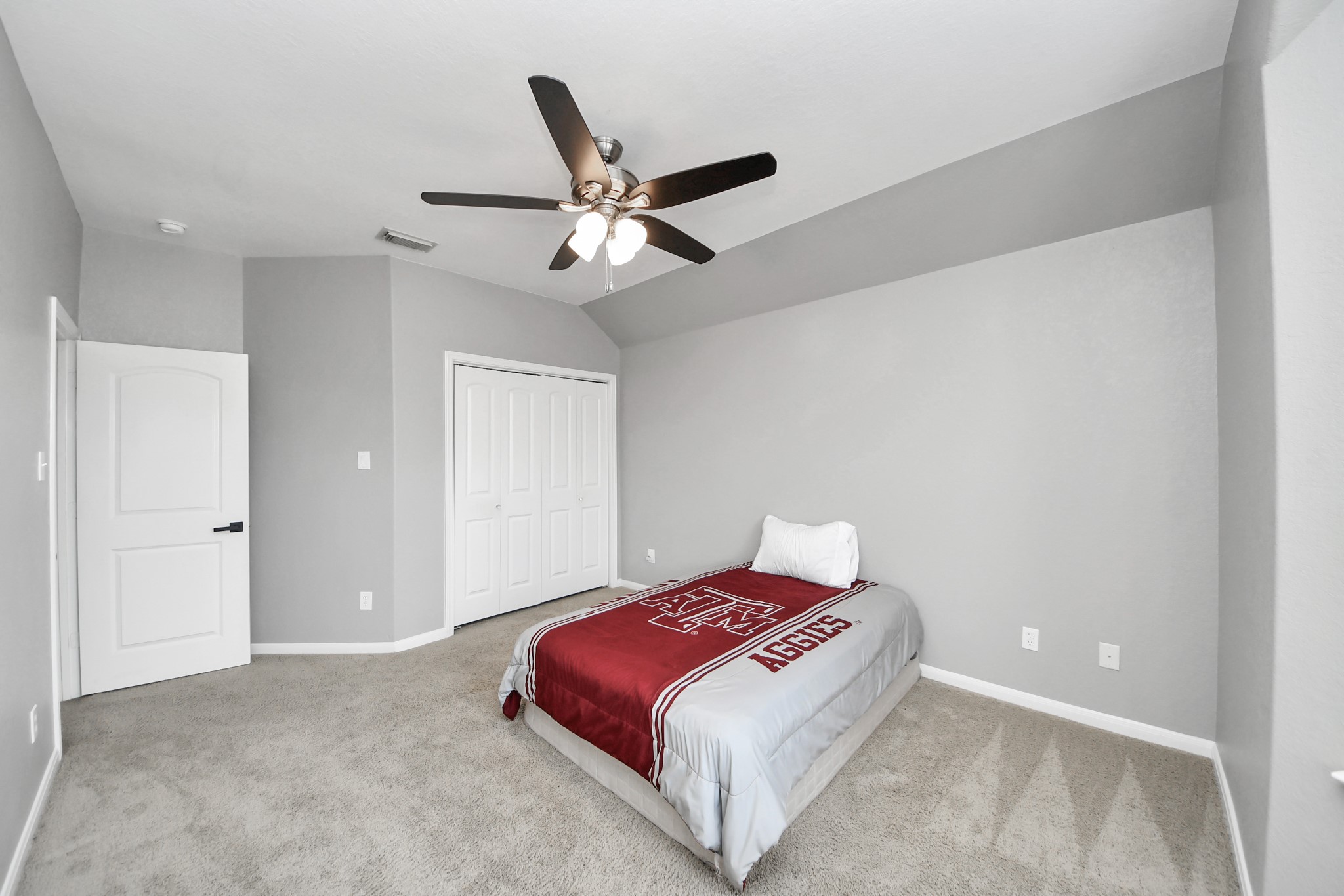 2014 Orchard Spring Drive Property Photo 31