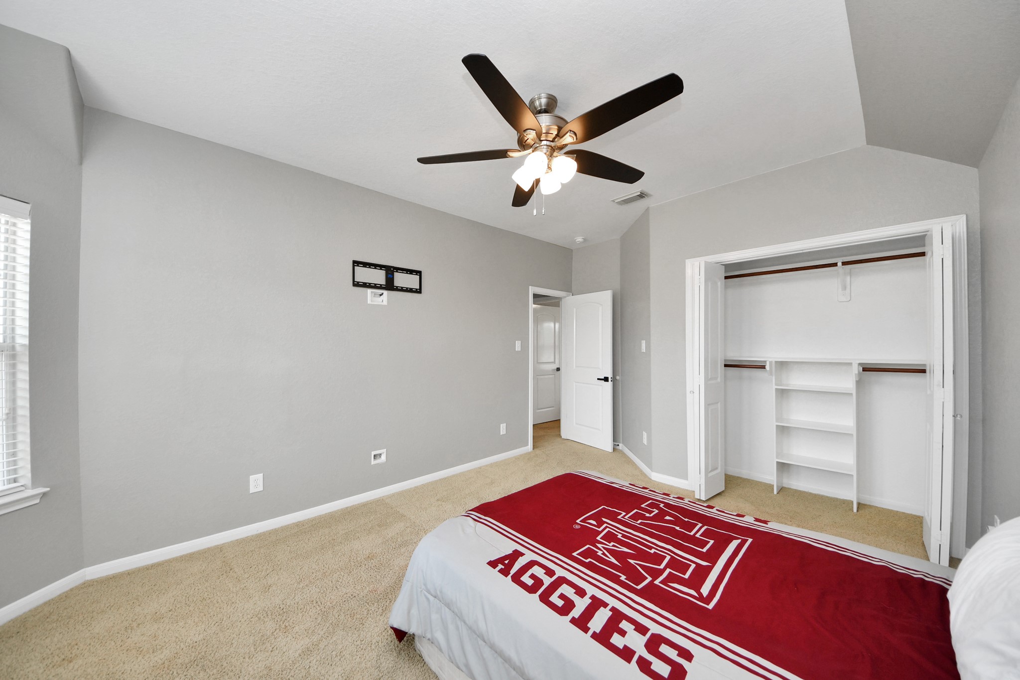 2014 Orchard Spring Drive Property Photo 33