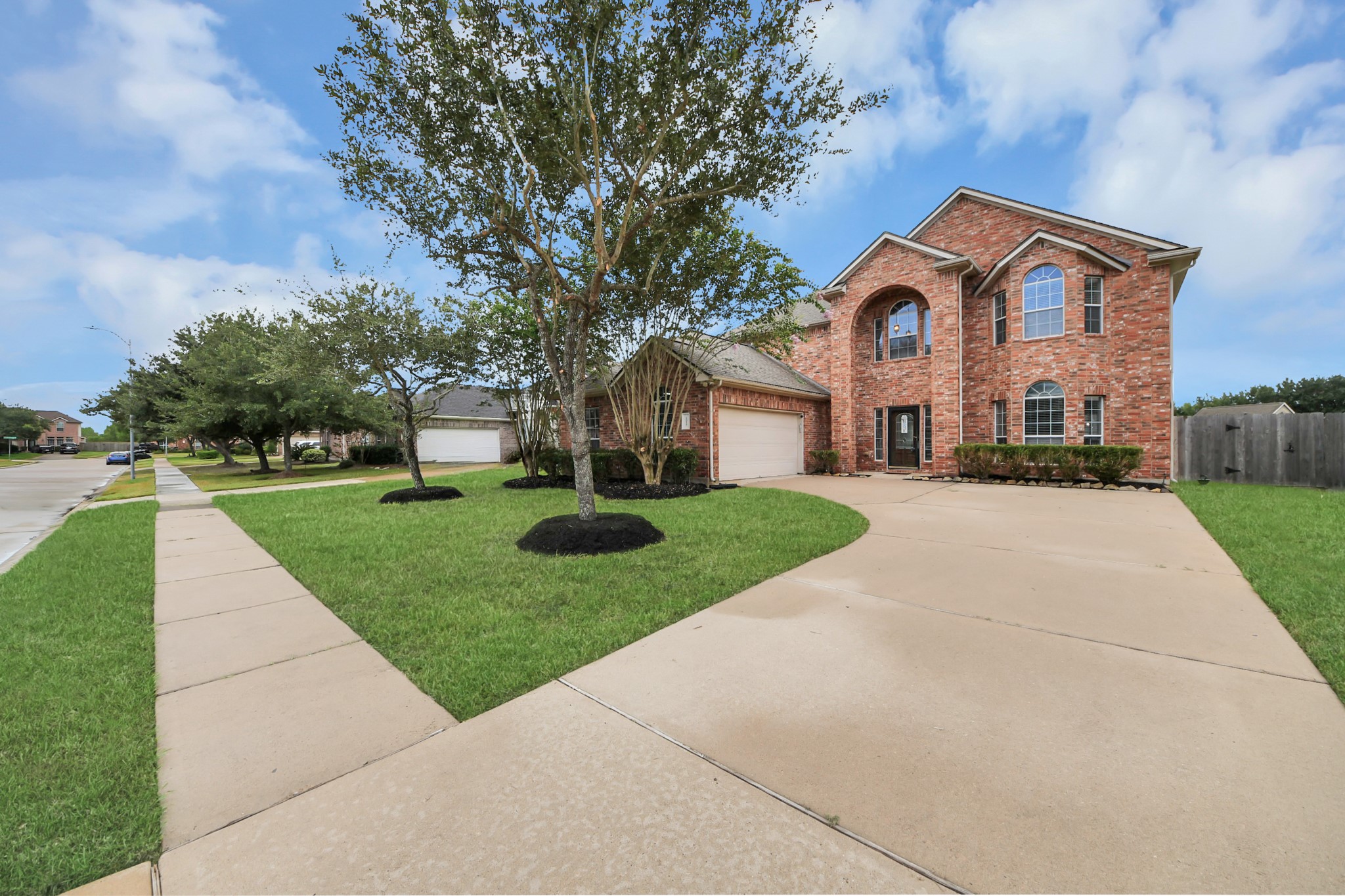 2014 Orchard Spring Drive Property Photo 35