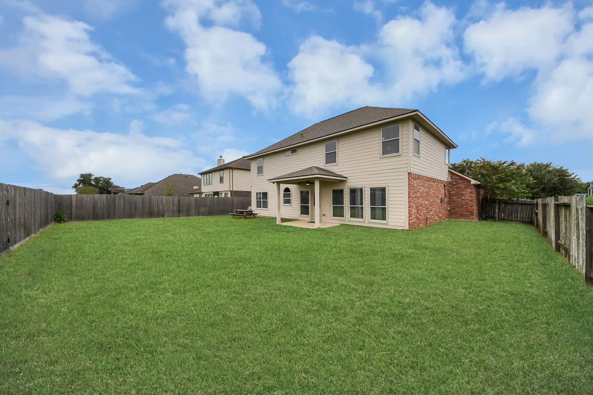 2014 Orchard Spring Drive Property Photo 38