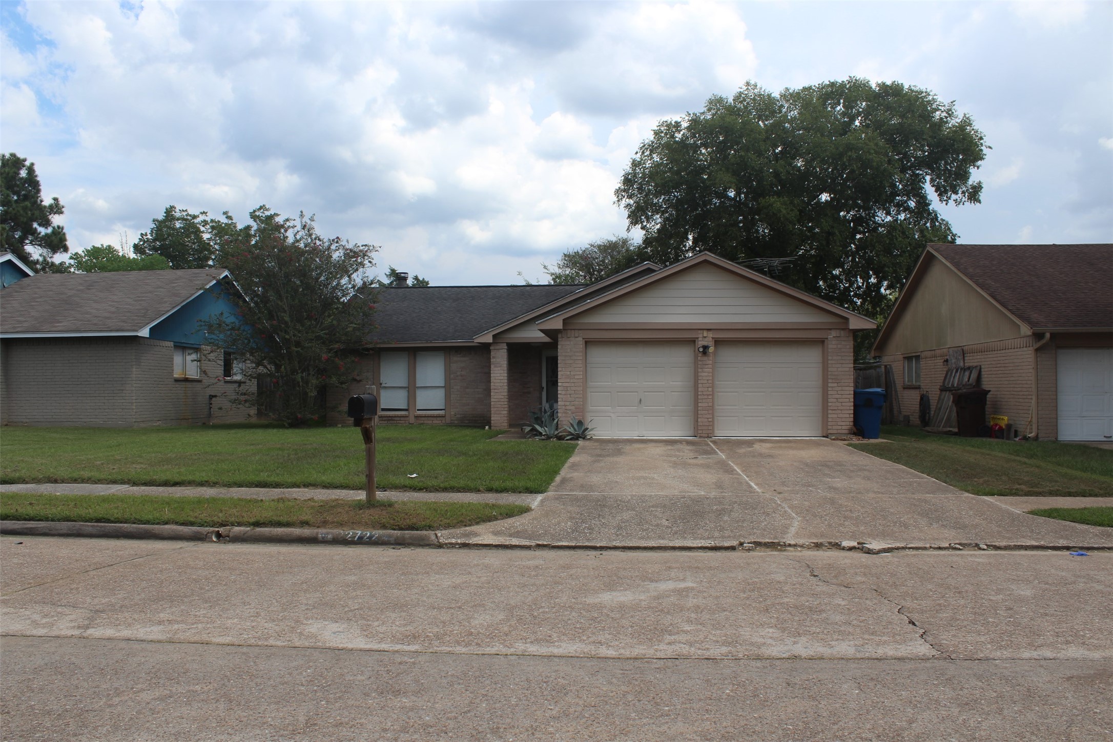22722 Carter Gate Drive Property Photo 1