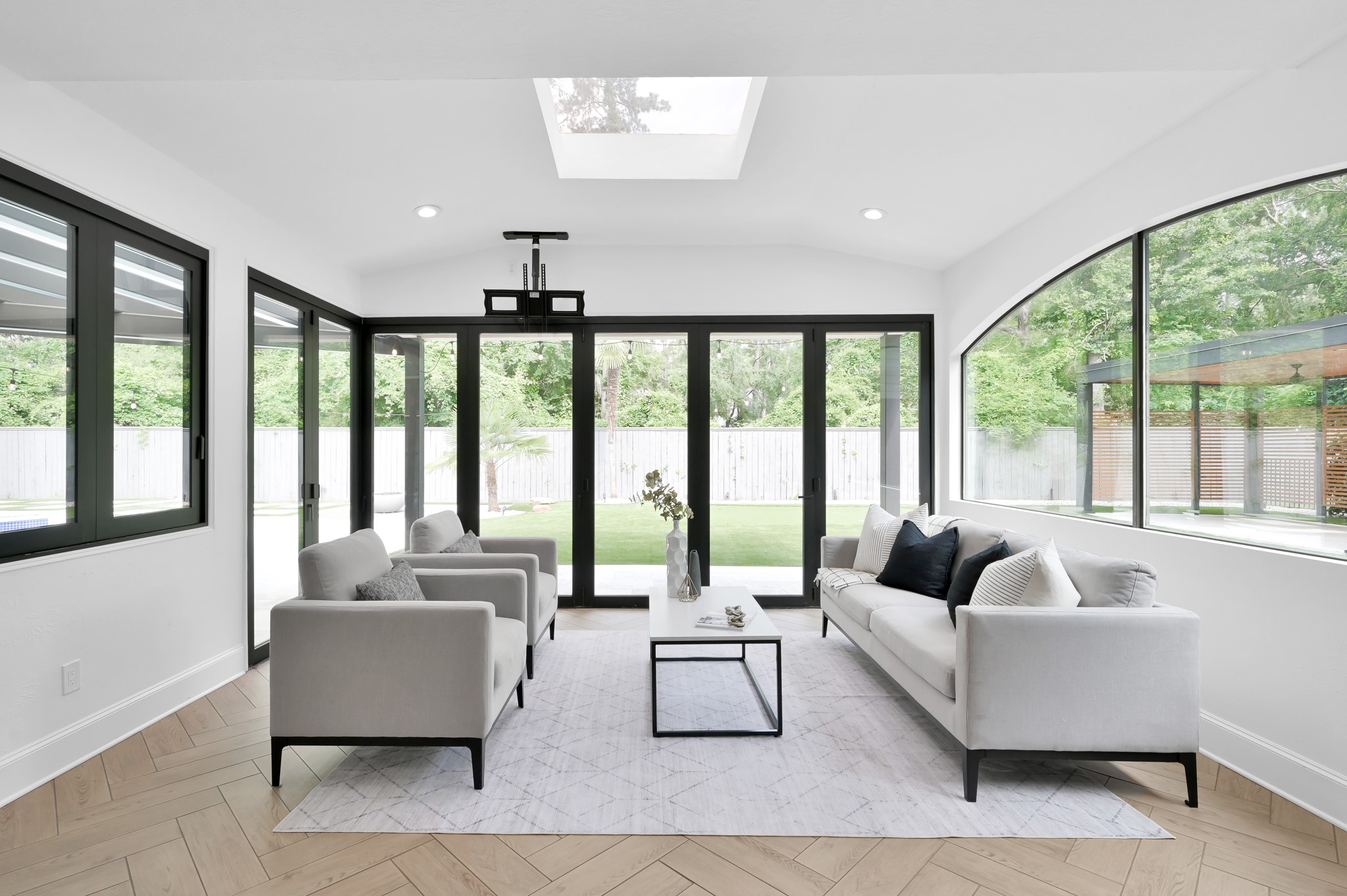 35 Fernglen Drive Property Photo 15