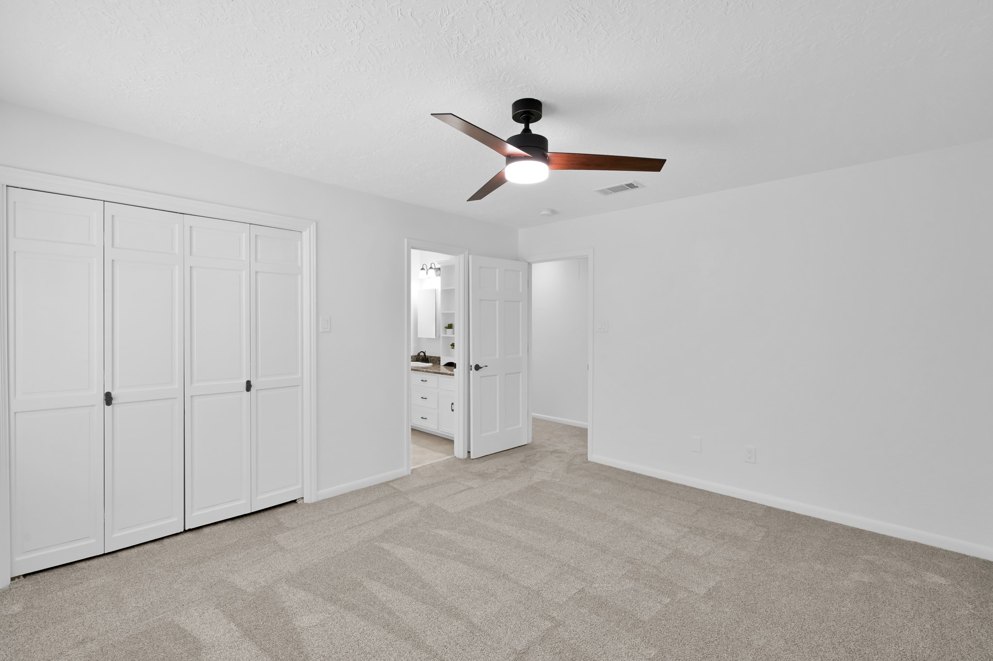 35 Fernglen Drive Property Photo 27