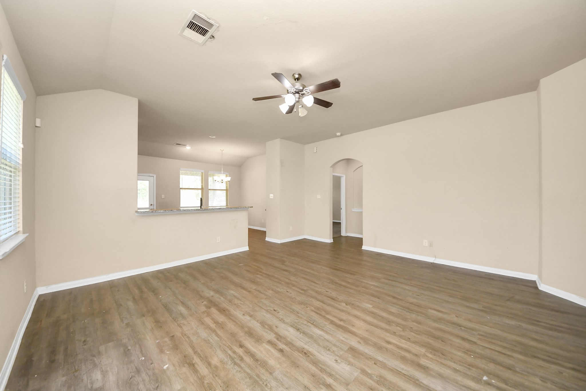 330 Kickapoo Drive Property Photo 6