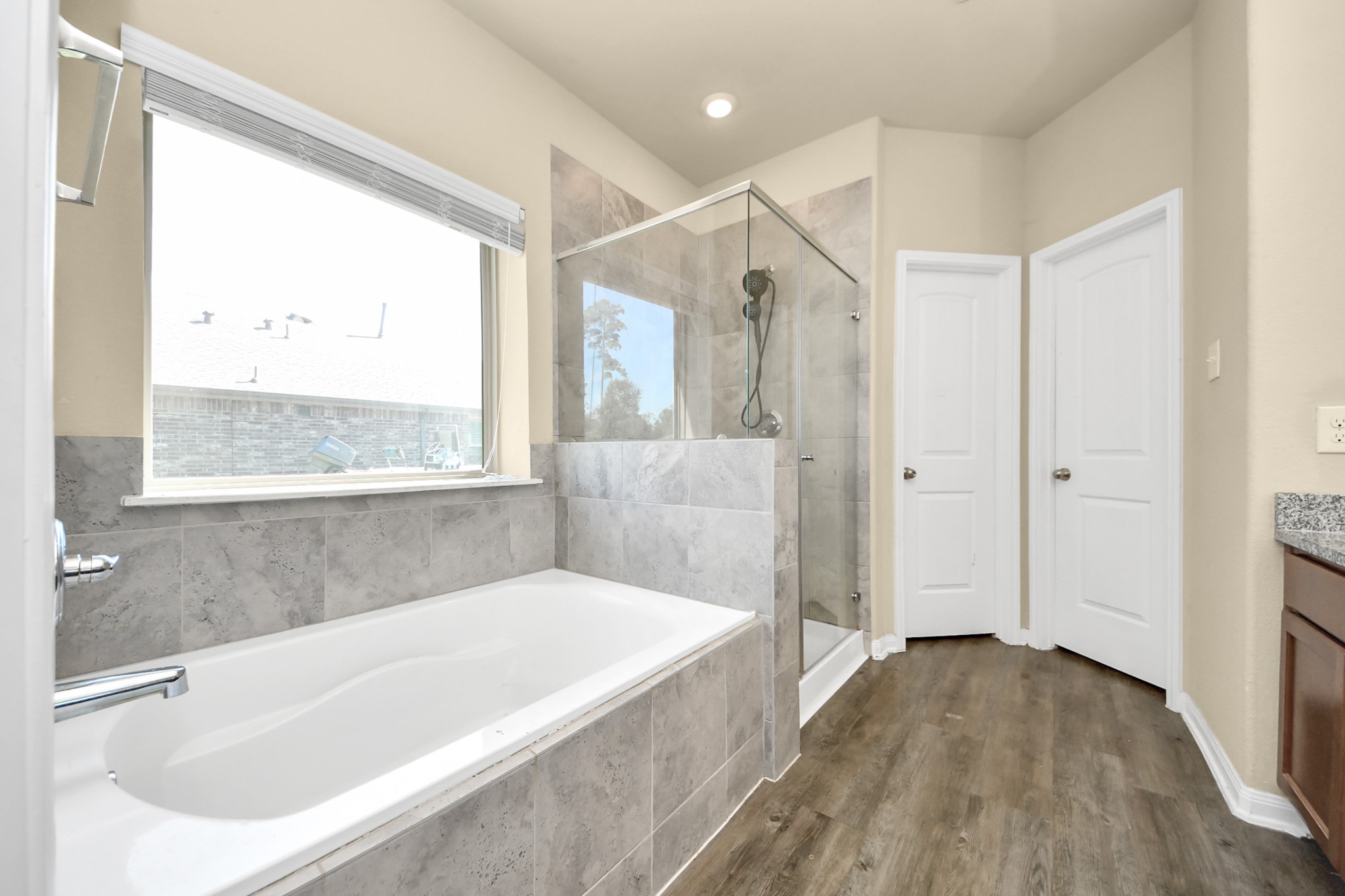 330 Kickapoo Drive Property Photo 23