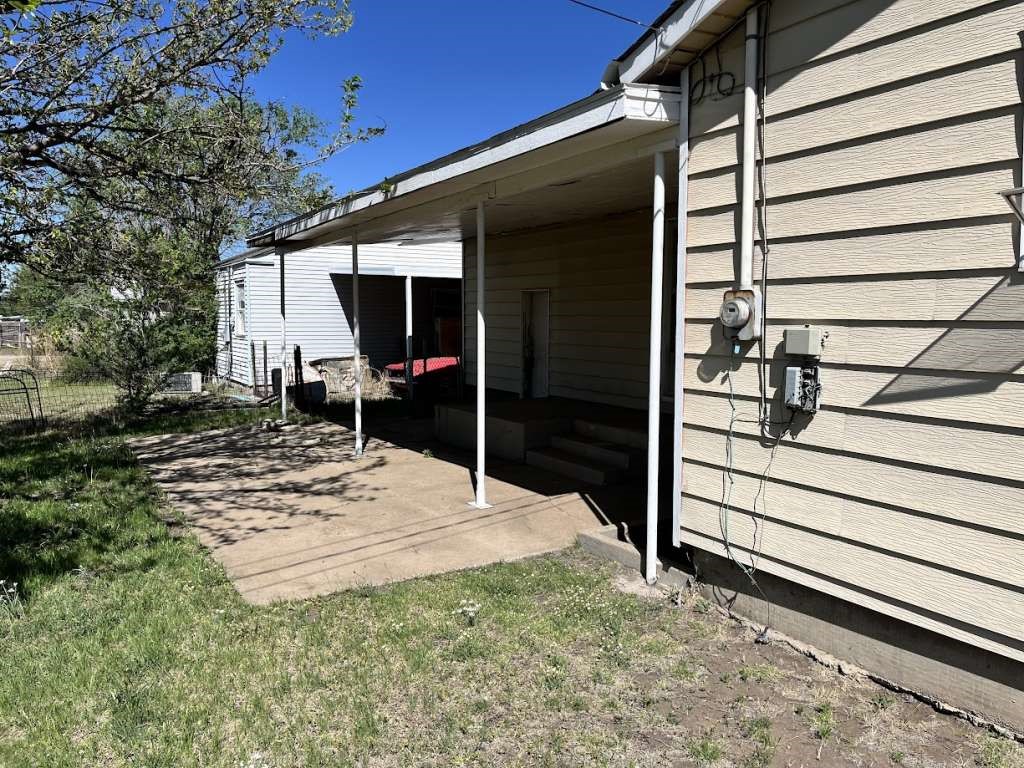 917 Nelson Street Property Photo 2