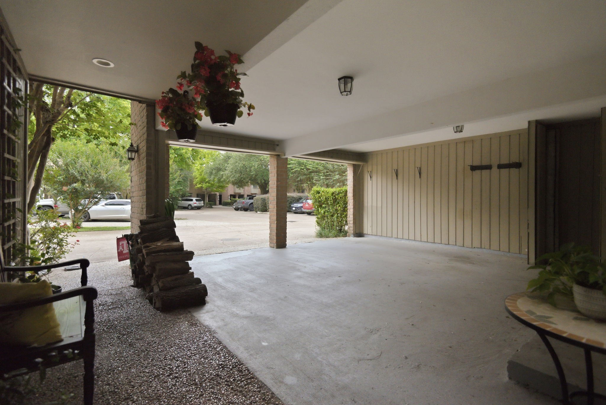 9400 Doliver Drive 21 Property Photo 29