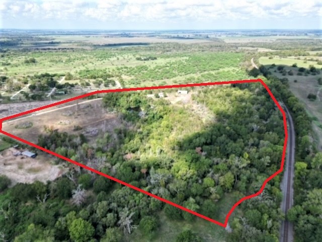 212 Benton Road Property Photo