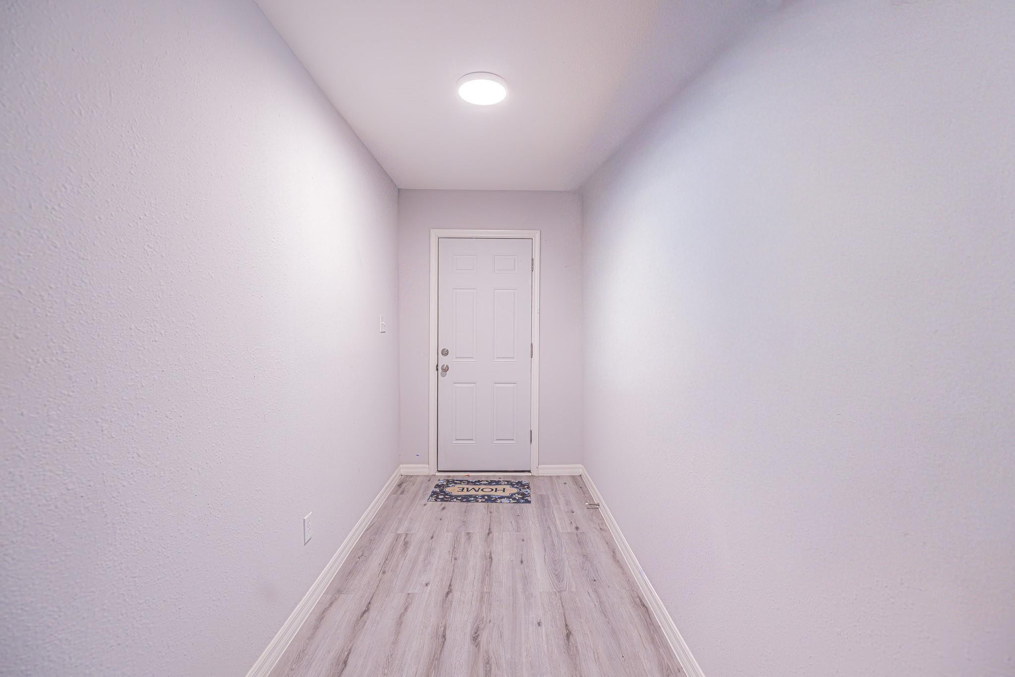 8710 Valley Flag Property Photo 15
